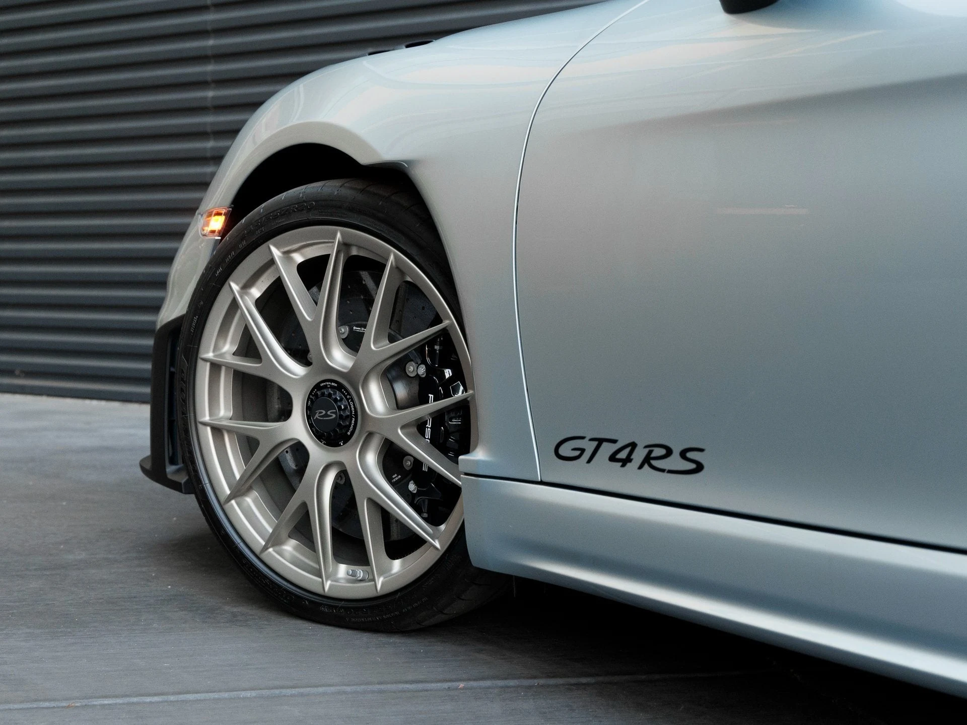 mph012_2986652095_13_48e9eb015e