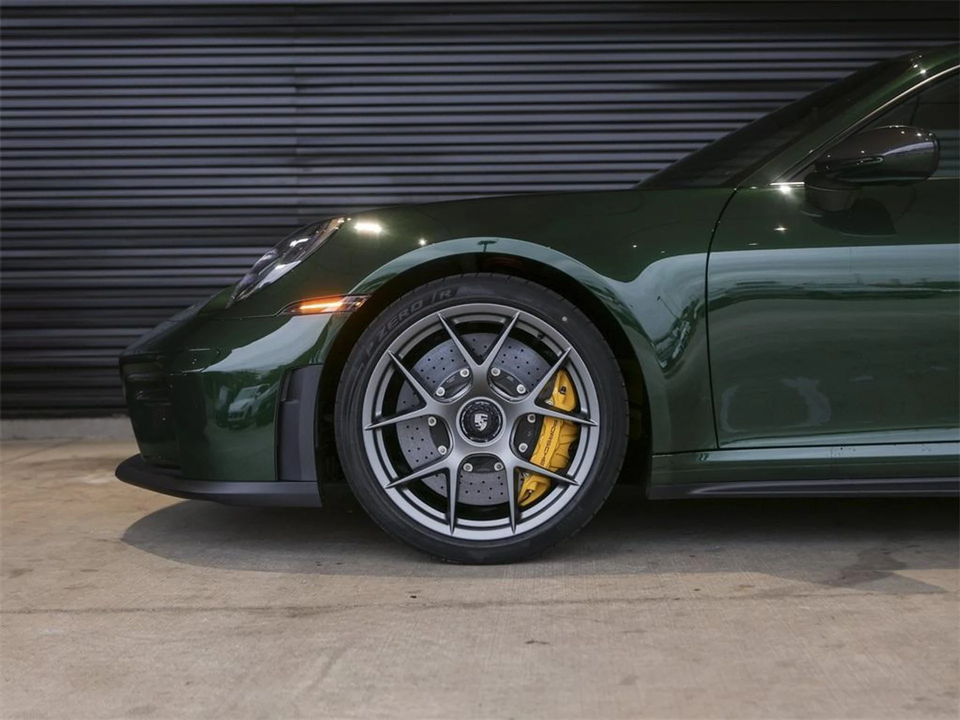 mph012_3012897292_PH_6f_Z3wal_Gb_MW_Hm_Yh_FJ_6r12j_Io_e7be02f730