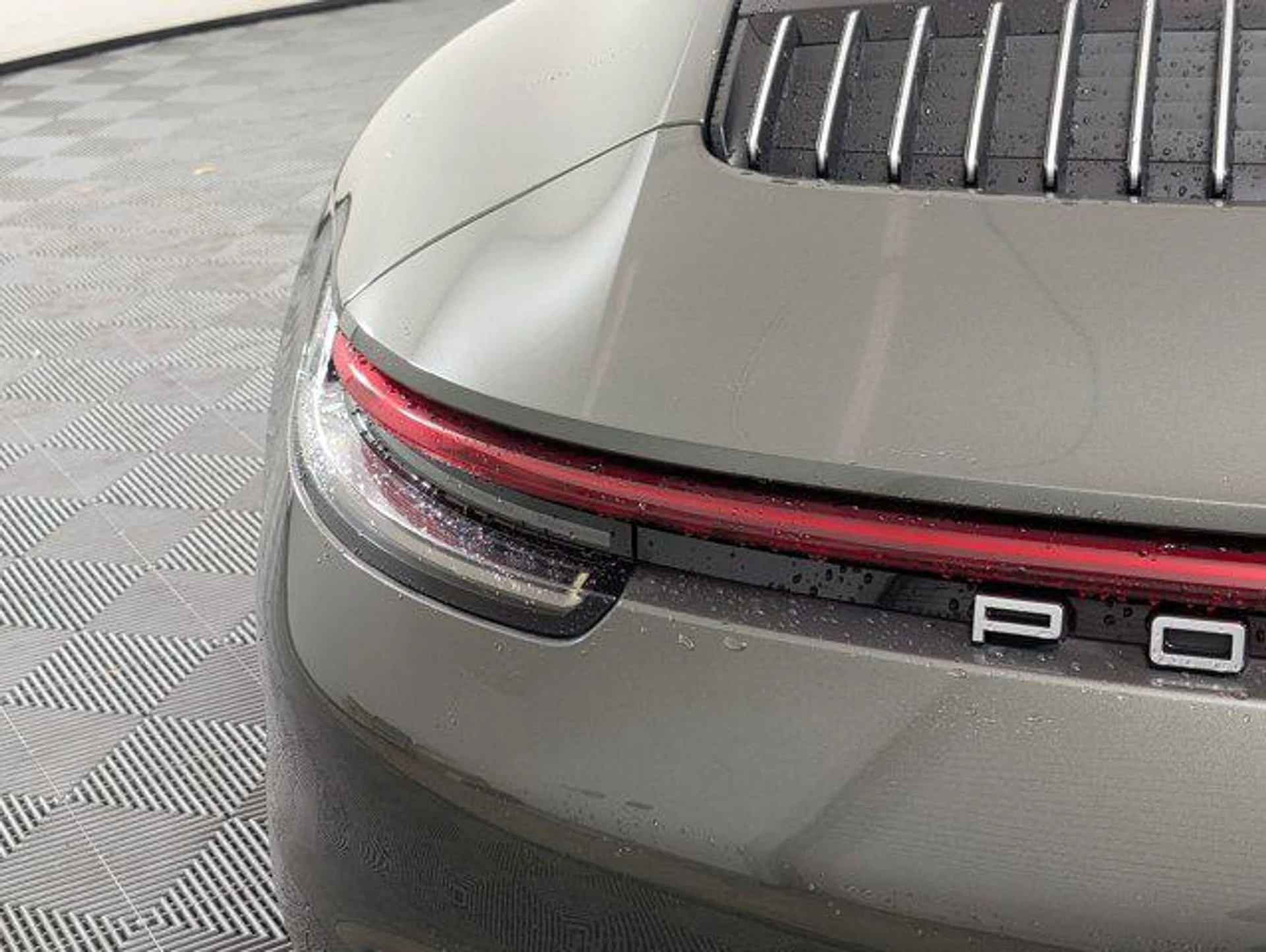 mph012_3021876986_8_G_Ml_Yp_J_Ogq_Zkes8a_Qqh5wv_VU_4_A_03ce80cc01