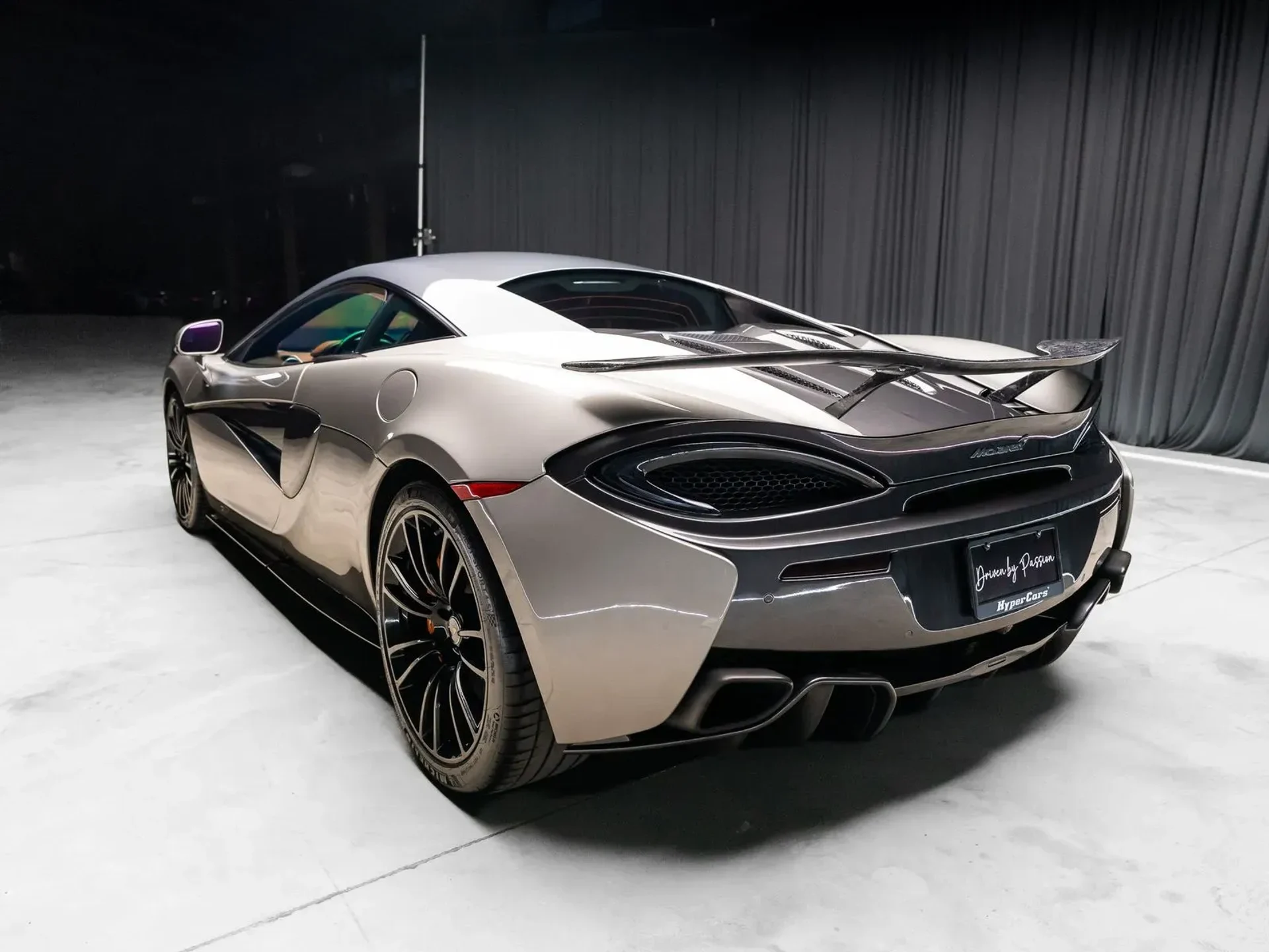 mph012_3040100150_7d054d22_2a85_456b_bb57_4966fcfa3572_2dc2673a47