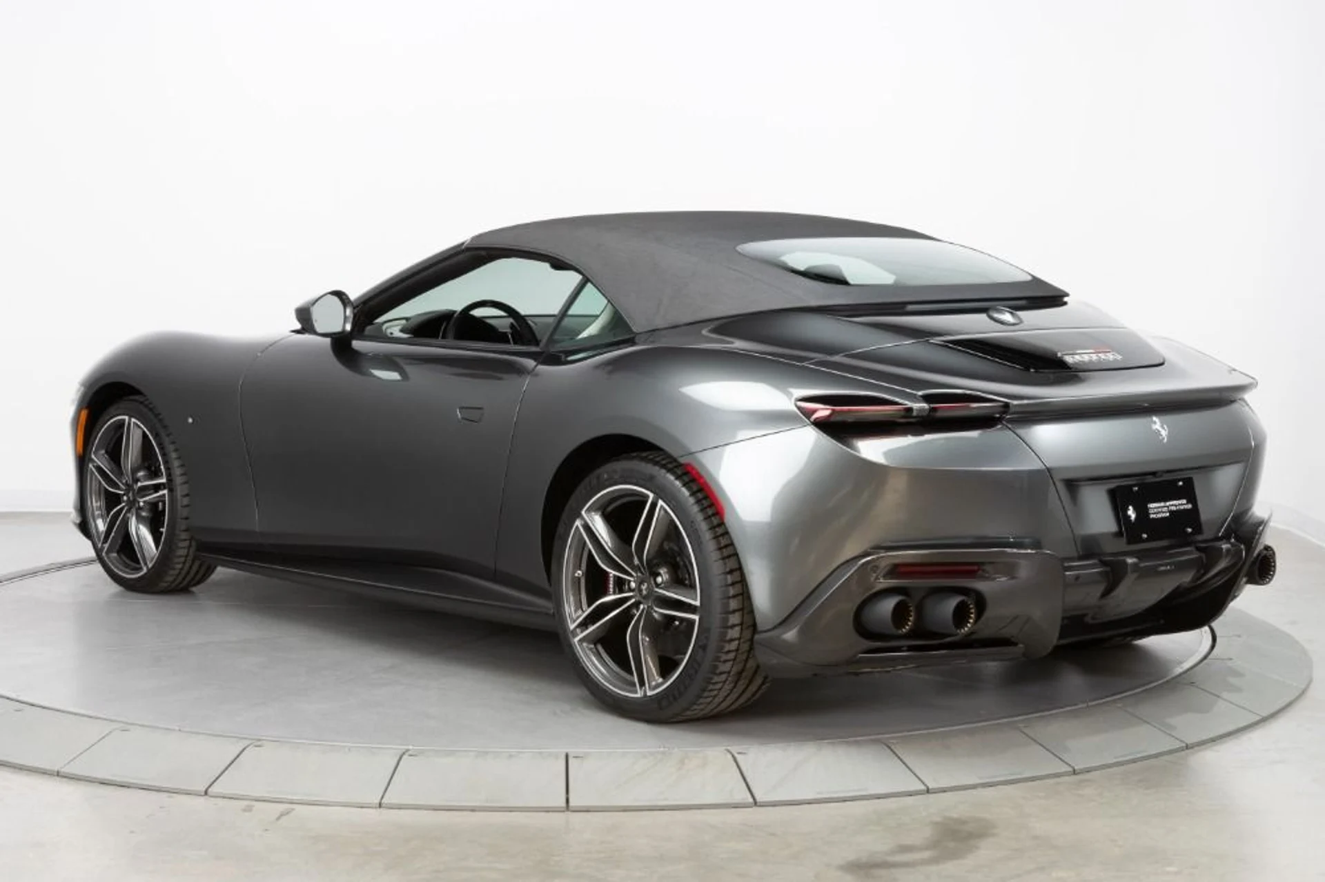 mph012_3046216164_Used_2024_Ferrari_Roma_Spider_60092dffe8