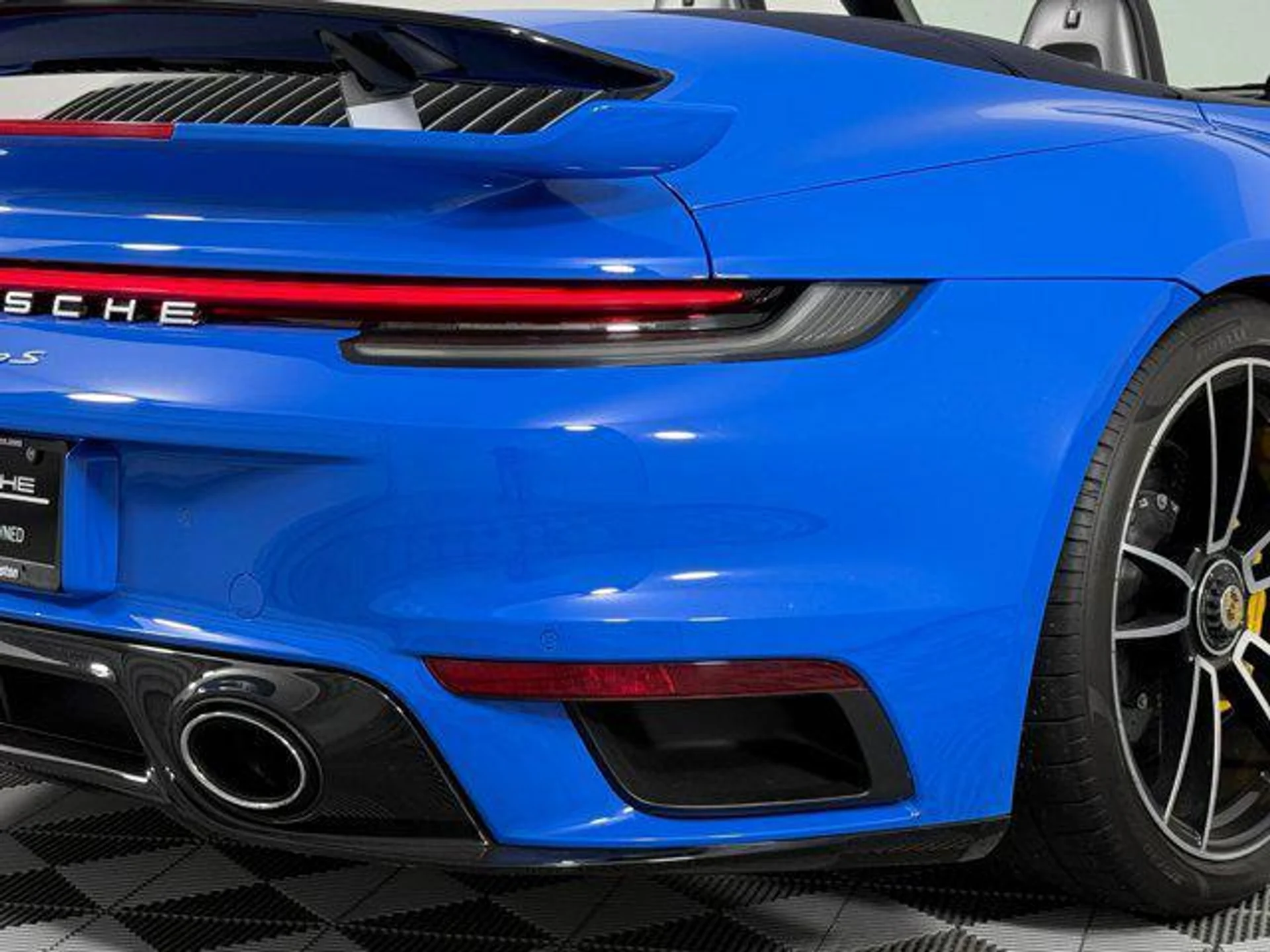 mph012_3046450192_Vjt_S_rl_OW_Svvlx_C_Xft_SLU_7_L_Kn0_3dfd5ae3bc