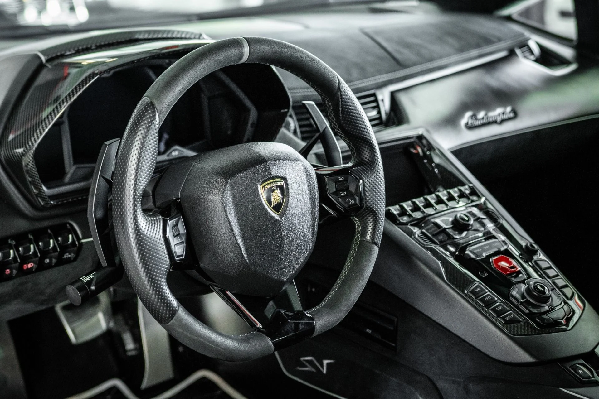 mph012_3053952615_Used_2016_Lamborghini_Aventador_LP_750_4_SV_1769476656_253d21b9f6