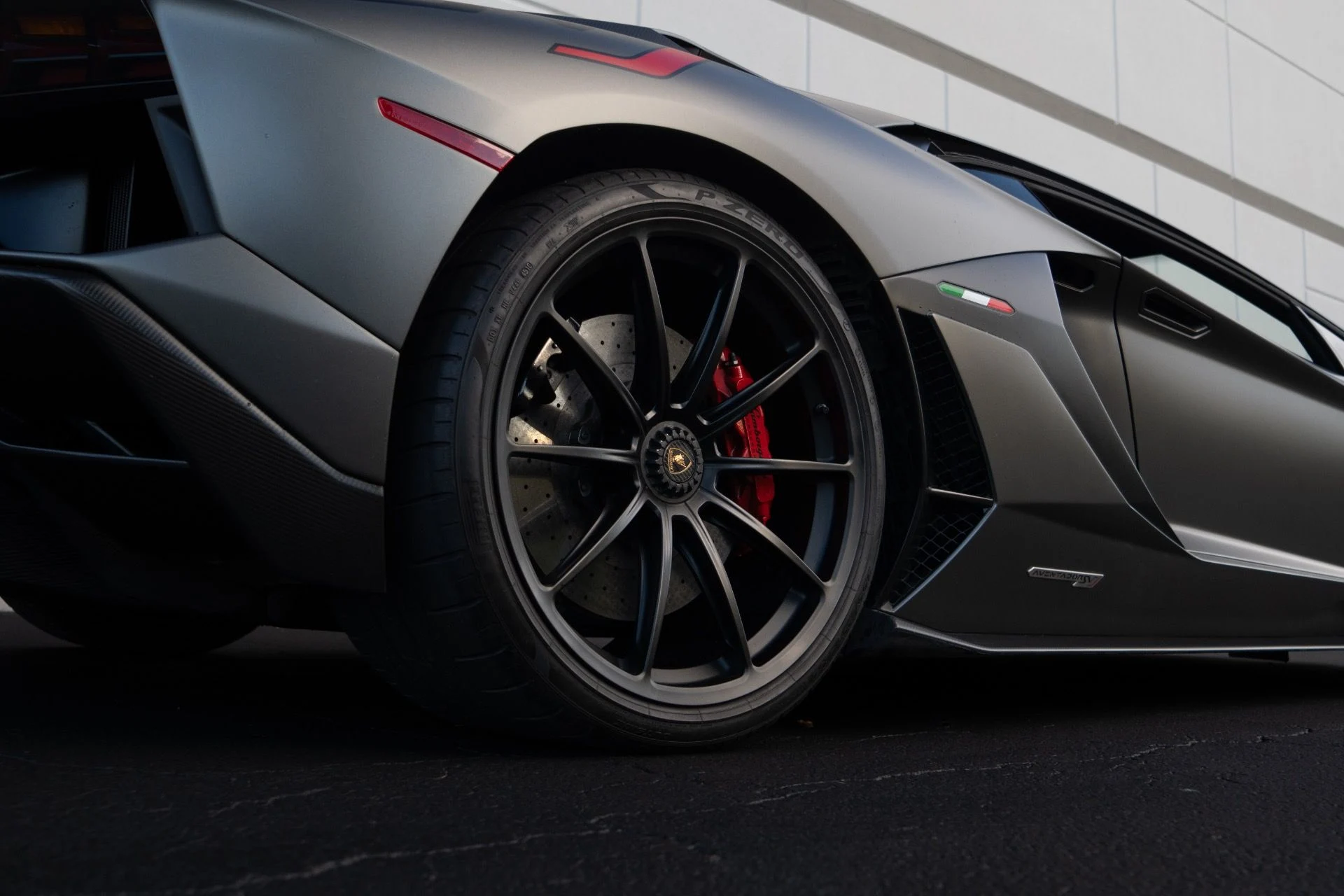mph012_3061040557_Used_2019_Lamborghini_Aventador_LP_770_4_SVJ_1761096510_2296c219bc