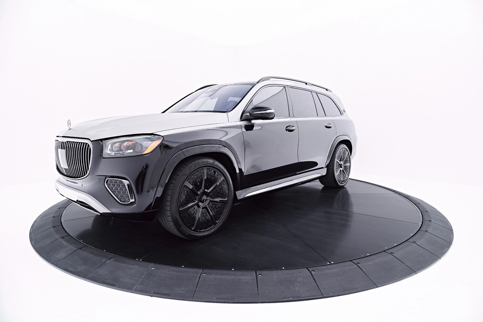 mph012_3062145551_Used_2024_Mercedes_Benz_GLS_Maybach_GLS_600_1781825988_07895a866a