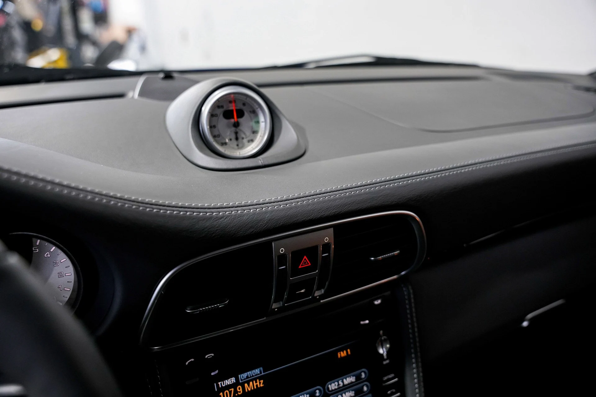 mph012_3066899274_a938a37dc98b106addd9862b0ee3e31ax_e8f9aeba6e