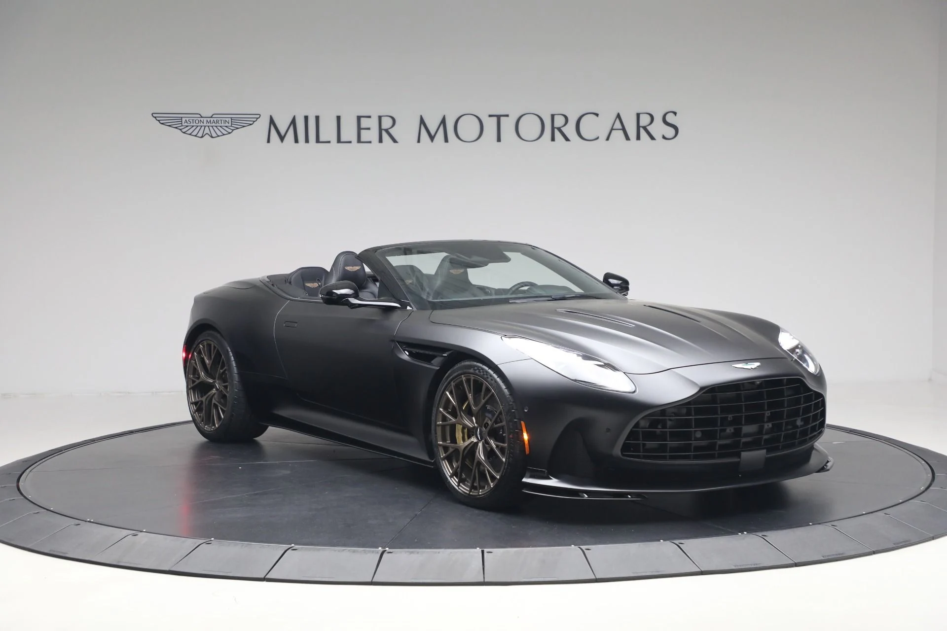 mph012_3067323593_Used_2024_Aston_Martin_DB_12_Volante_1778012465_81a1c22897