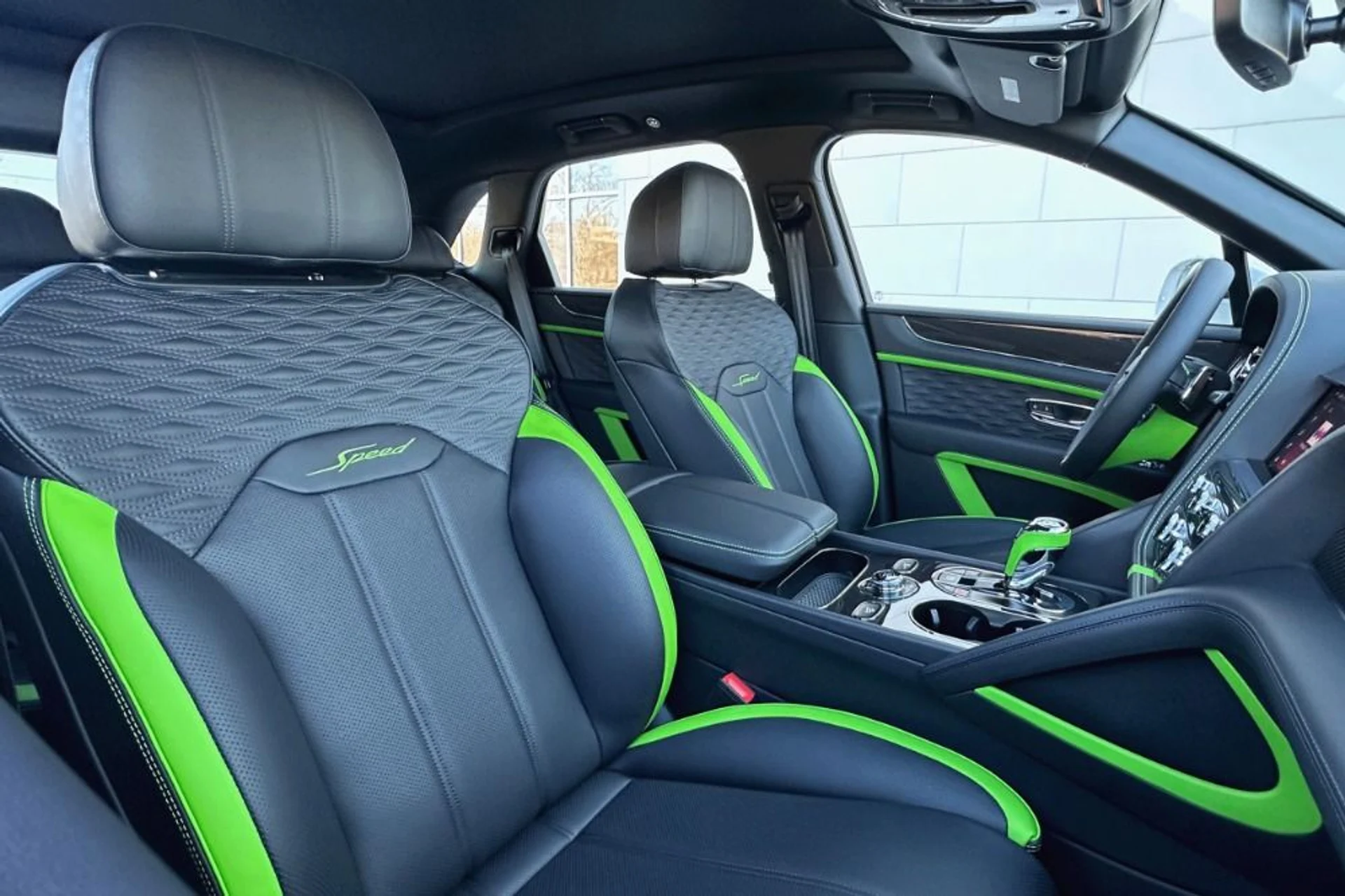 mph012_3072851289_New_2026_Bentley_Bentayga_Speed_1768573599_631a237ae2