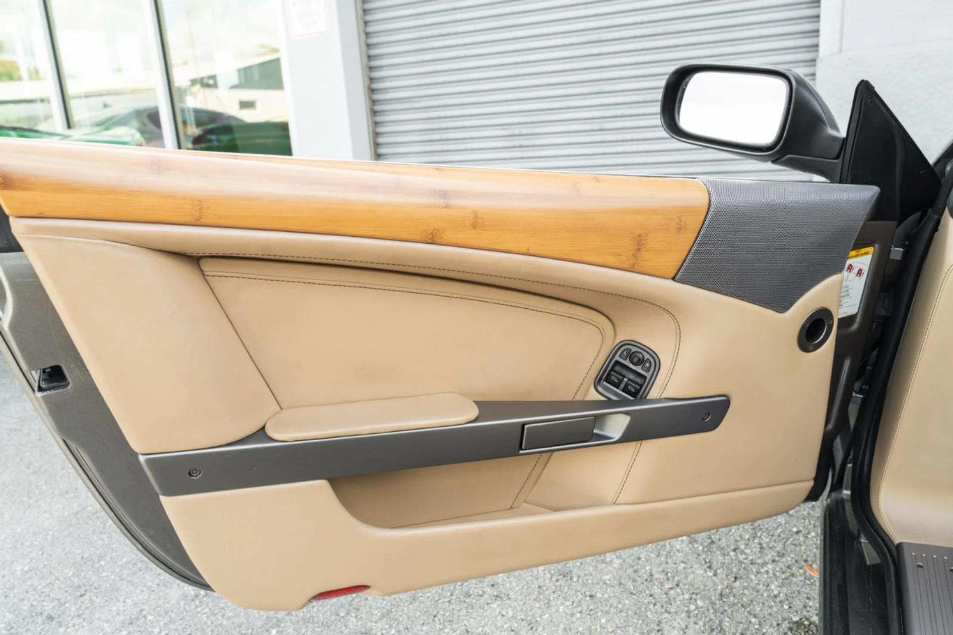 mph012_3074823547_Used_2006_Aston_Martin_DB_9_2dr_Volante_Auto_1772878105_eafa0c1a25