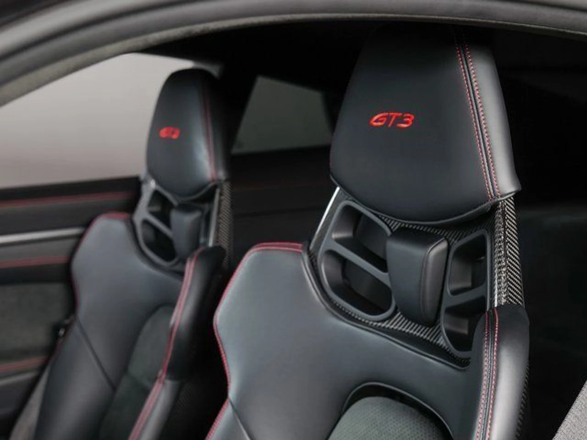 mph012_3076524111_aa2edb6eeb86fa95725fb8405c4f5755_9277f83b50