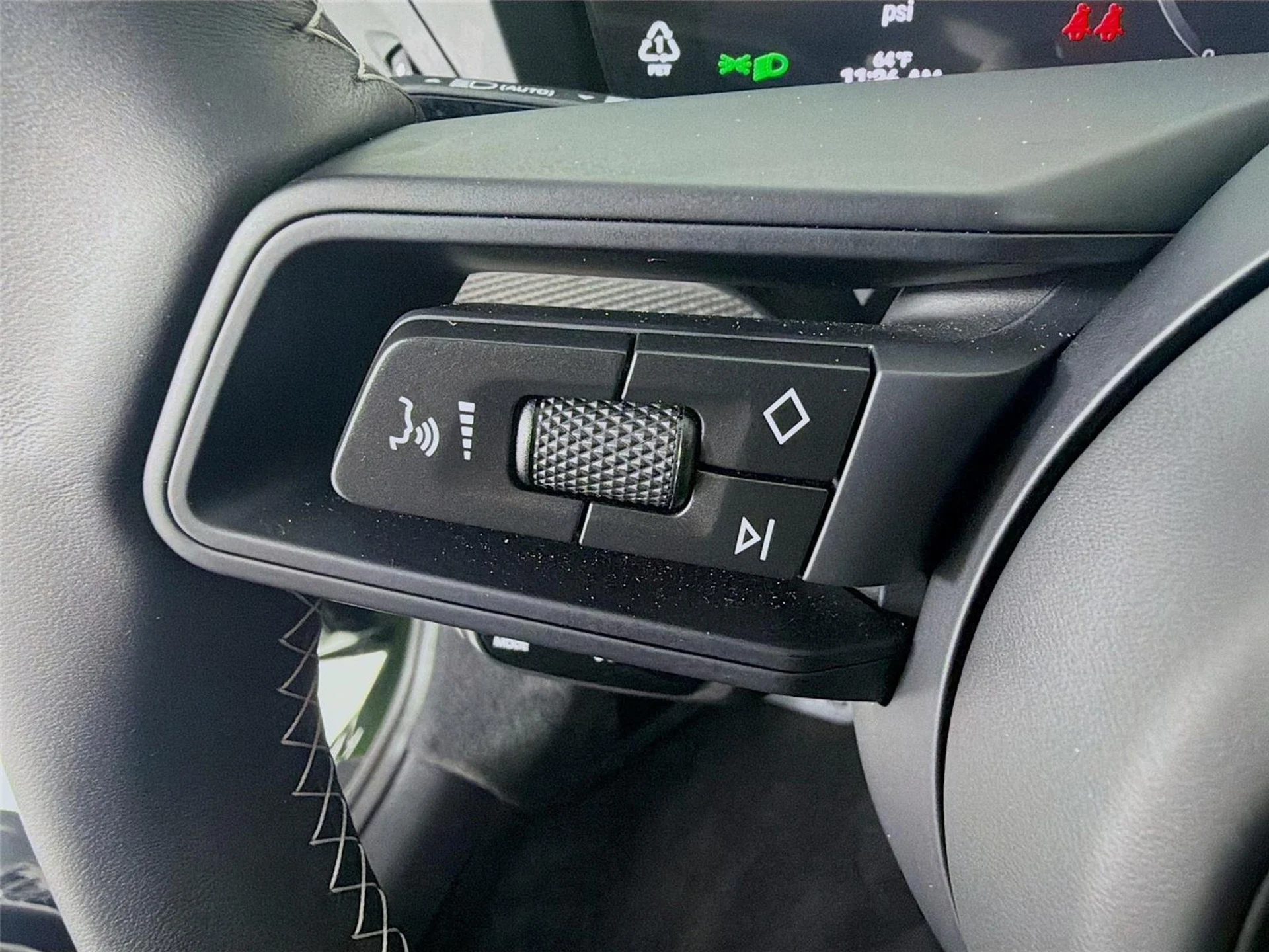 mph012_3081012090_88e0fcdf5e8dc47e791c941e89626579_0f3809eabe