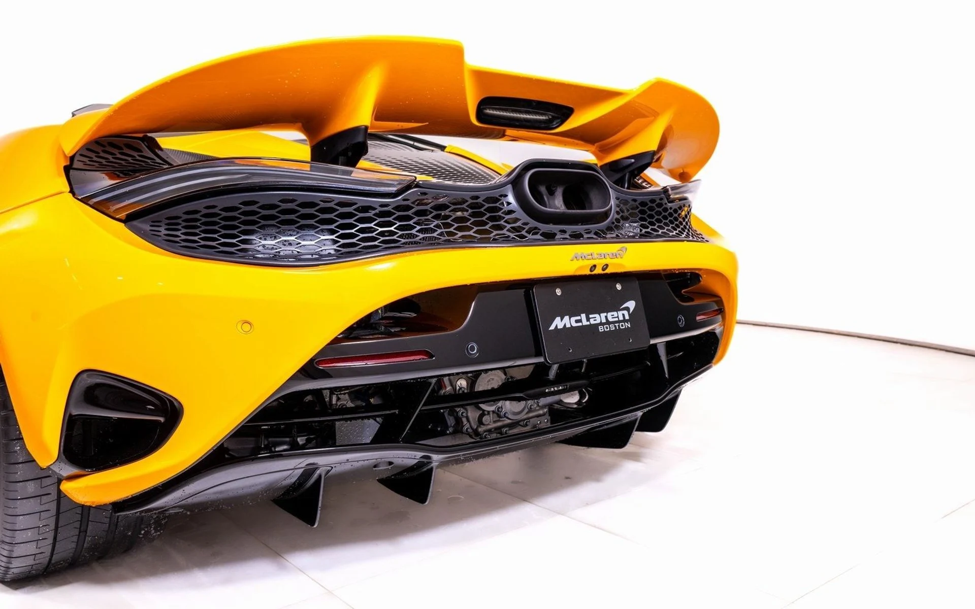 mph012_3087110251_872ada656064a4e1edcfa0db4b6feedax_6ec1ab5b46