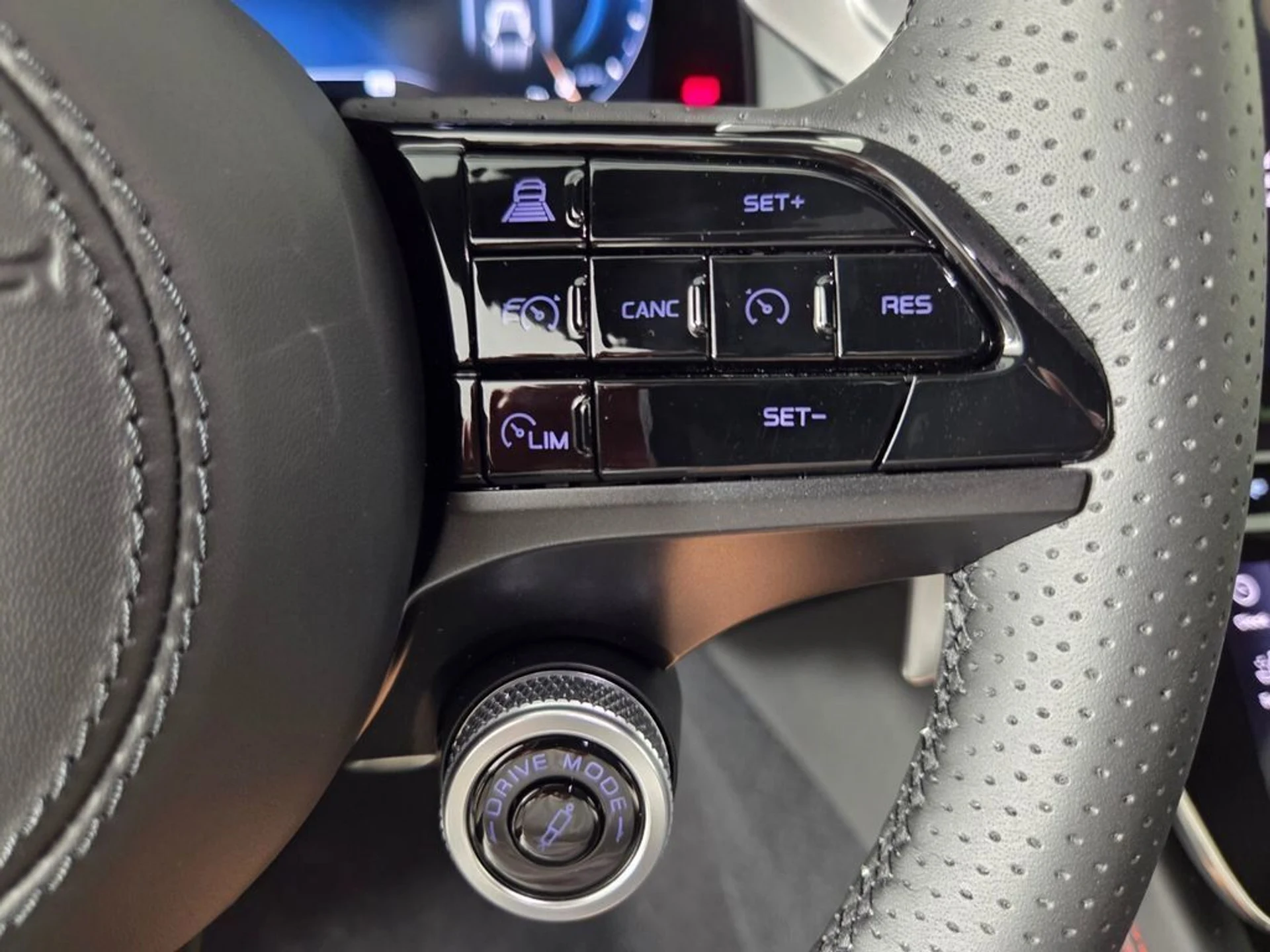 mph012_3088209140_e206fc5ff35c5e6b79b8e01785af1bec_c3e1aabc96