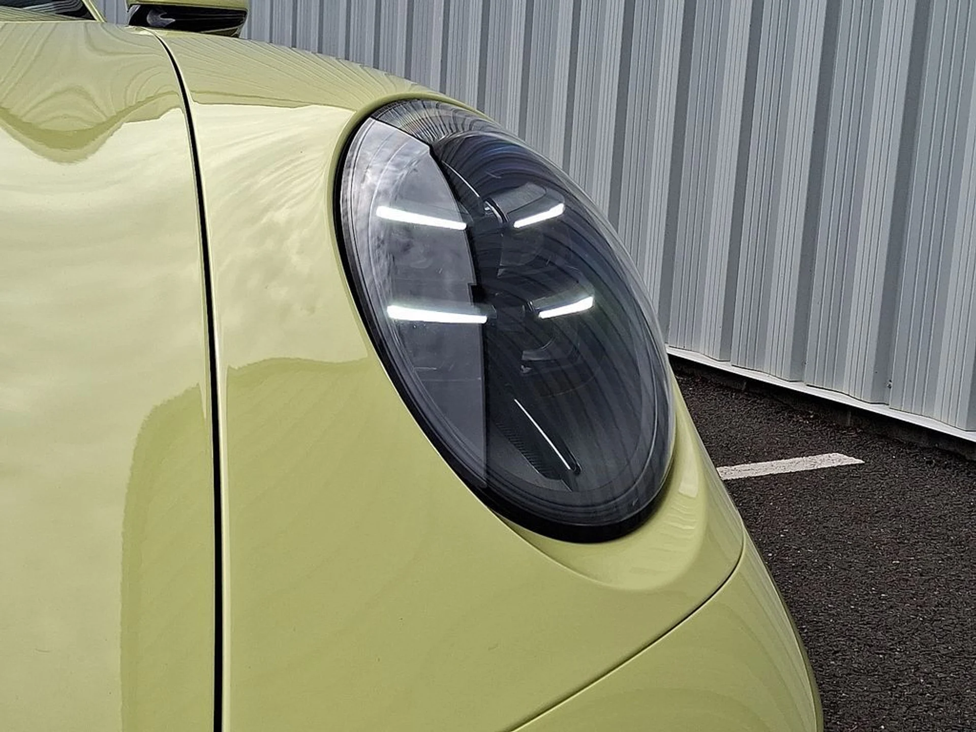 mph012_3093476203_fa41b6b85a019556b610e304d88b5dd3x_d033e3a491