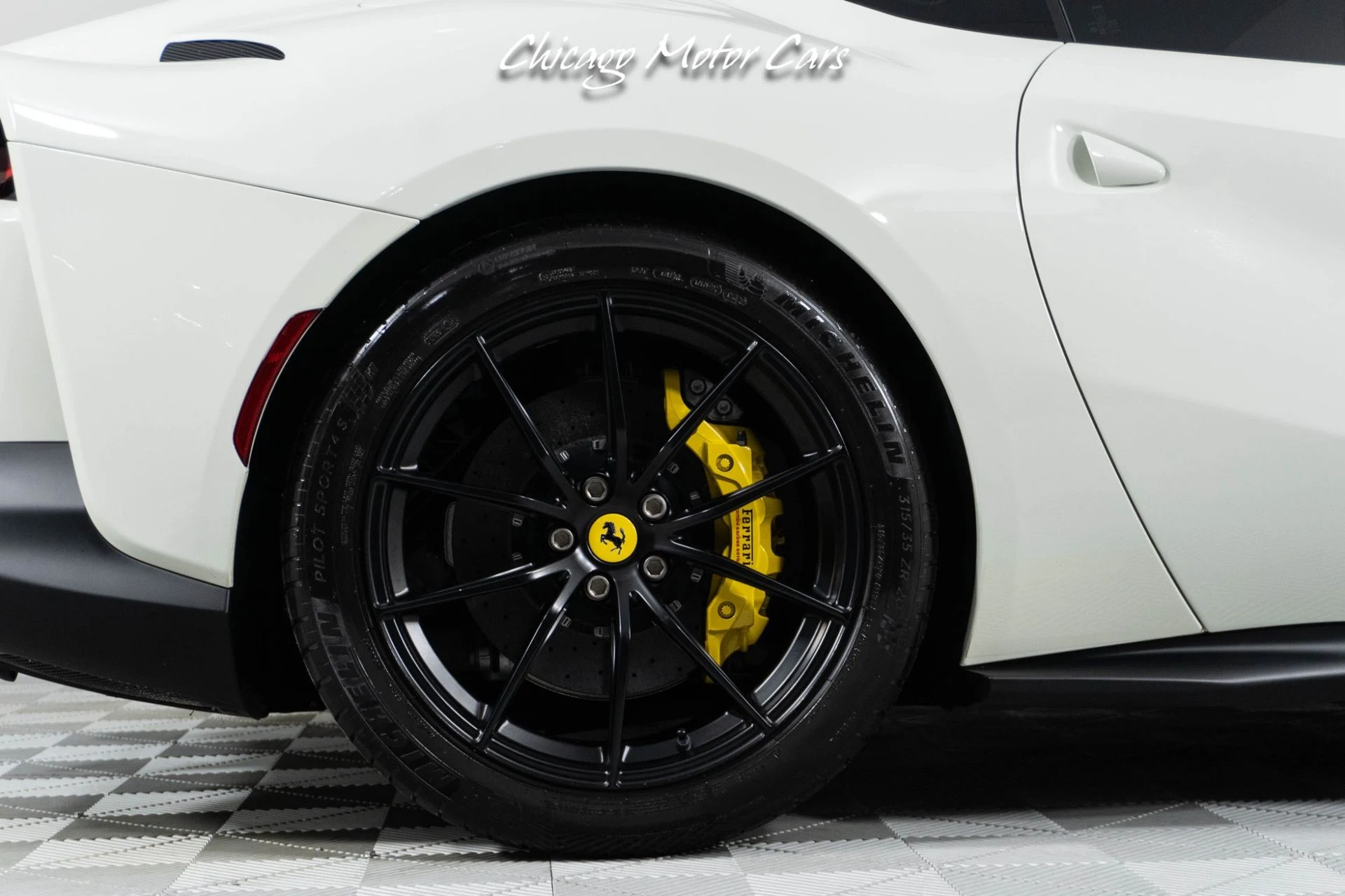 mph012_30975255_13327_p13_l_449e330ce2