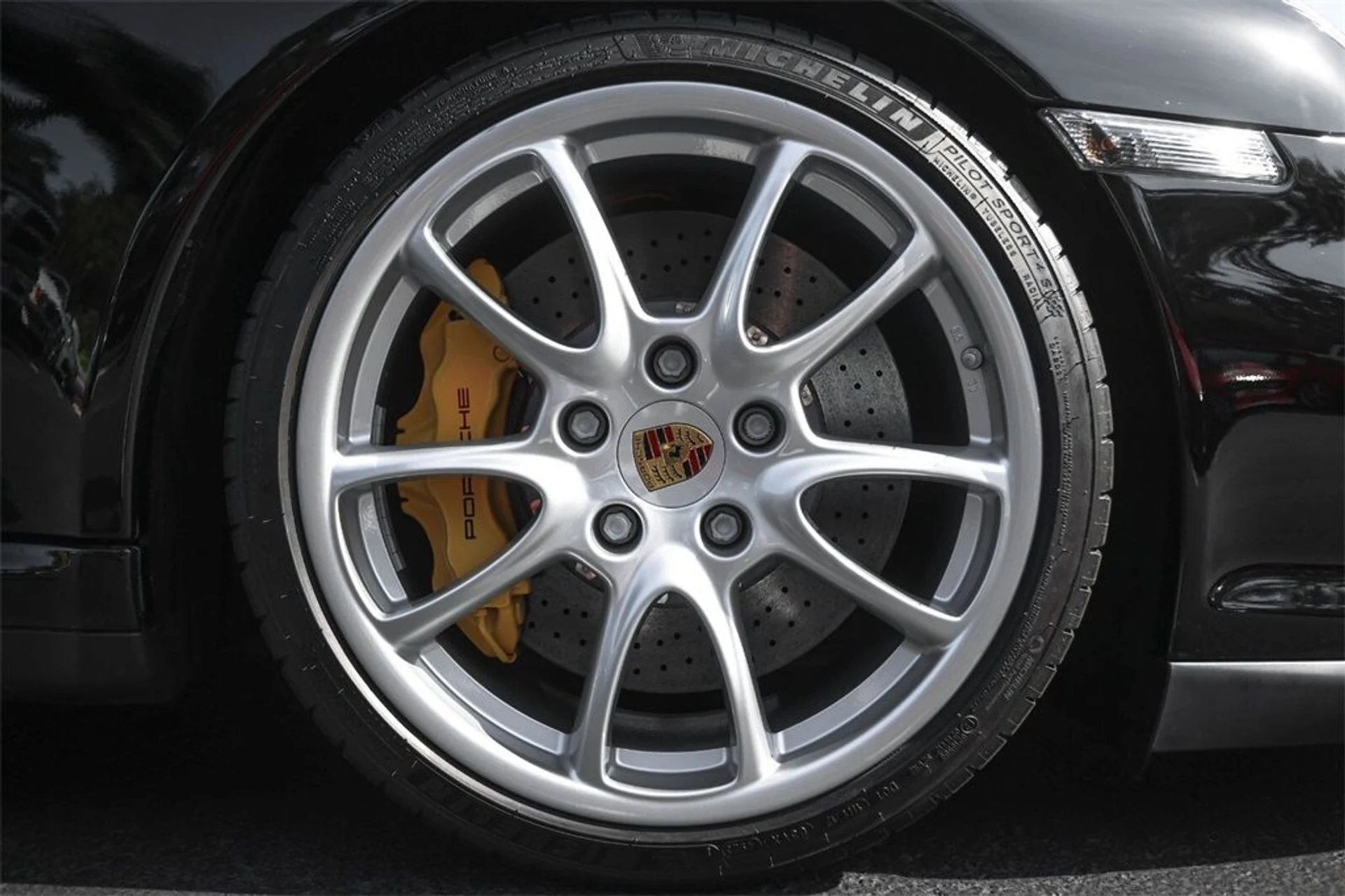 mph012_3100685939_84fd7998be113a7df534e7476a3ff86b_86237c6e92