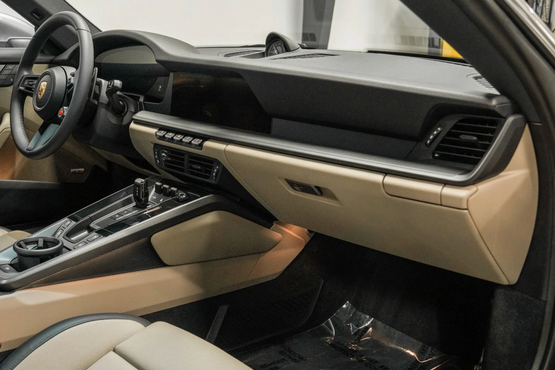 mph012_3101768929_Used_2025_Porsche_911_Carrera_Sport_Exhaust_Low_Miles_Sport_Chrono_Carrera_Classic_Wheels_1755615529_f61cdfc71a