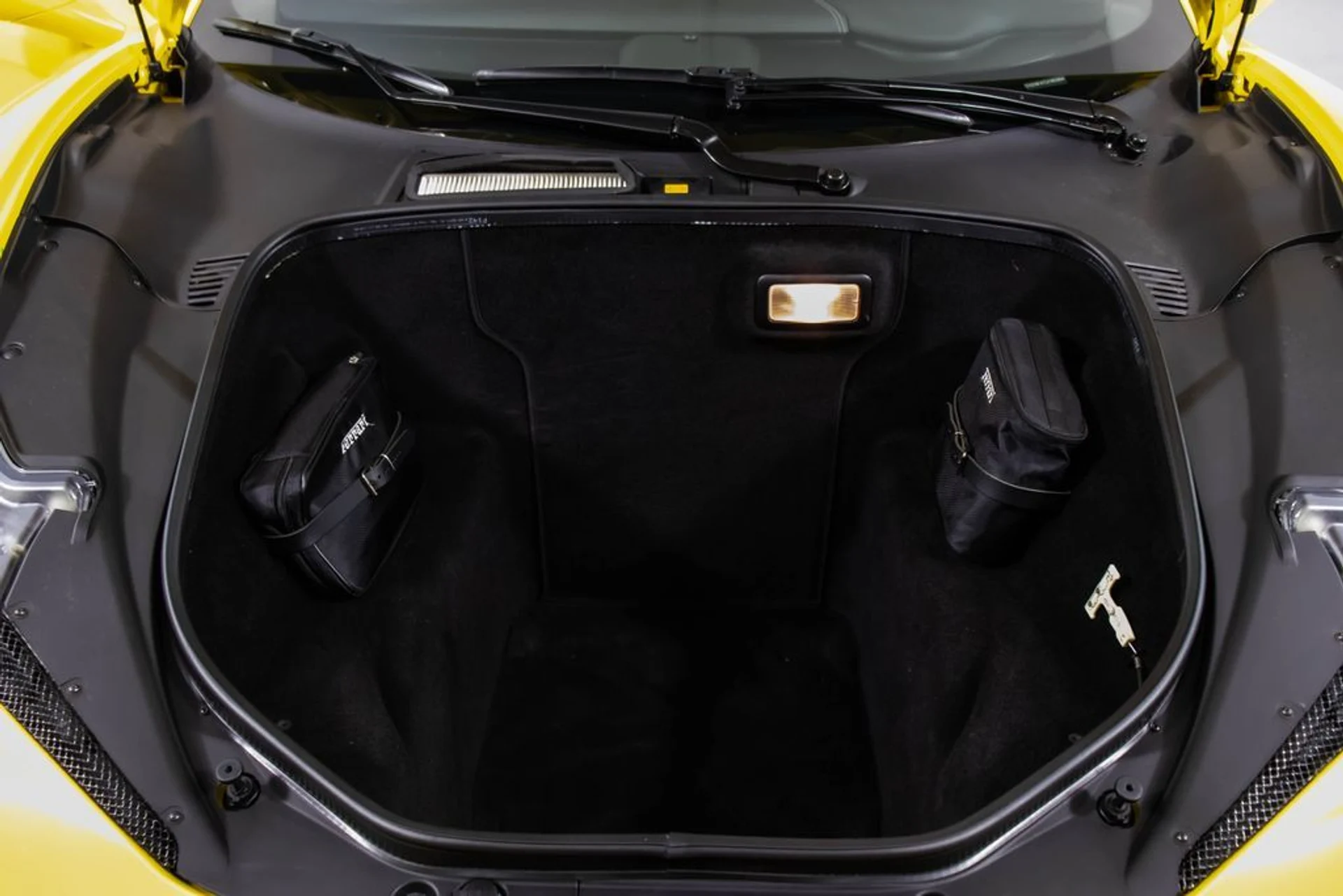 mph012_3102575240_8c97251b57780eb0b067c6b55688ad97x_b18e885e4f