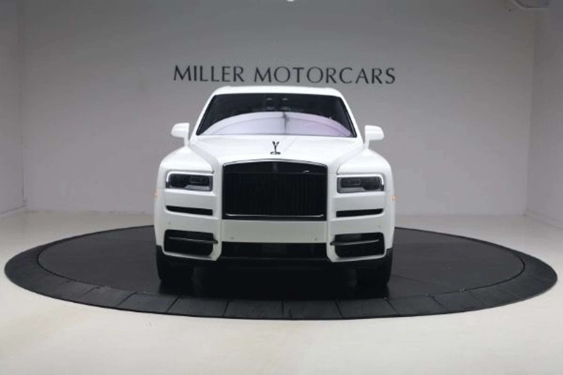 mph012_3105717487_Used_2021_Rolls_Royce_Black_Badge_Cullinan_35bffcb502