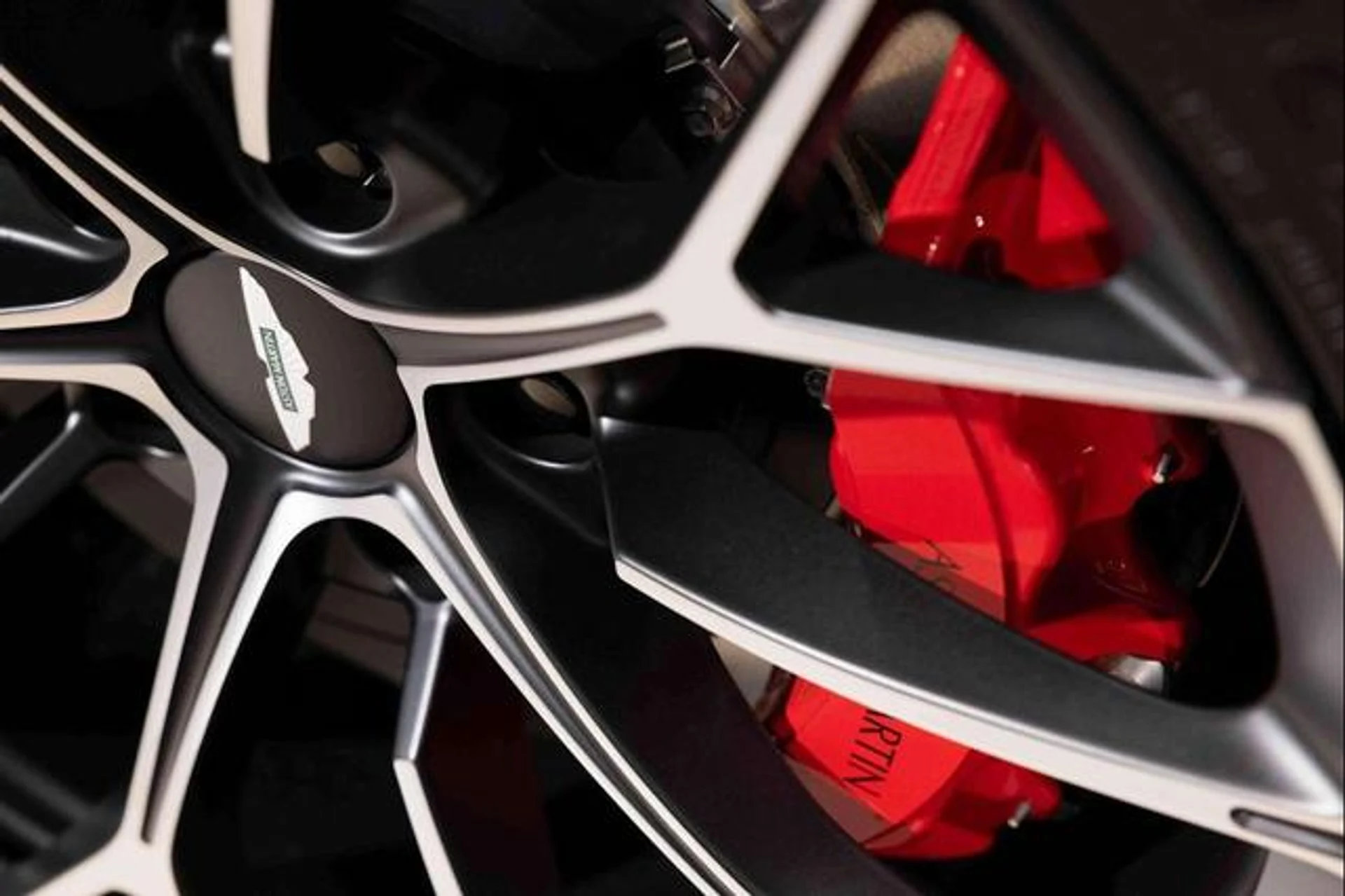 mph012_3108284921_4at_ERF_M_Uz_Wka_V4el_C_Wif_BK_Y3s_7394d55ca7