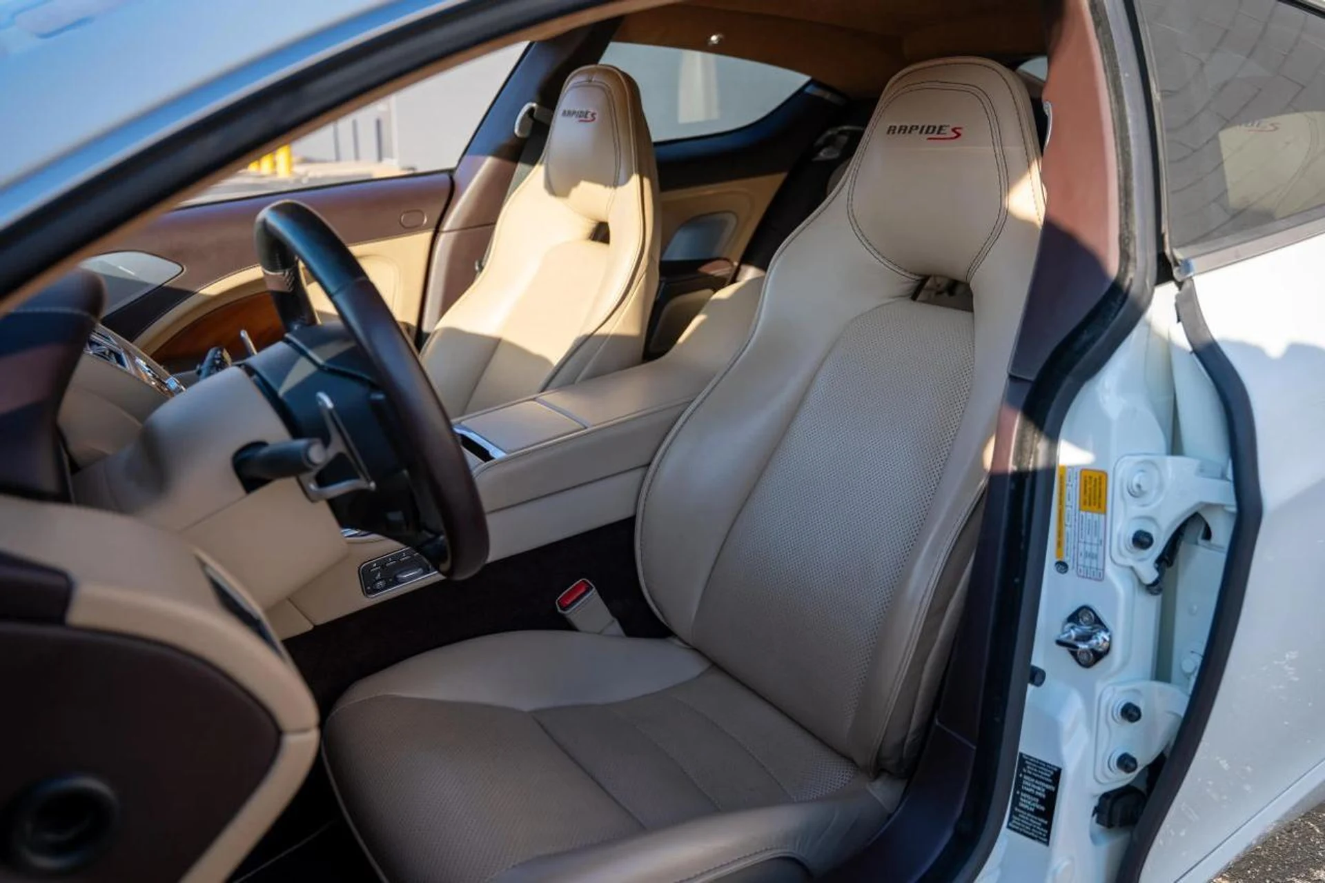 mph012_3126937310_511d31fe15072770472c9dbb881ff018_e2d8e03dc7