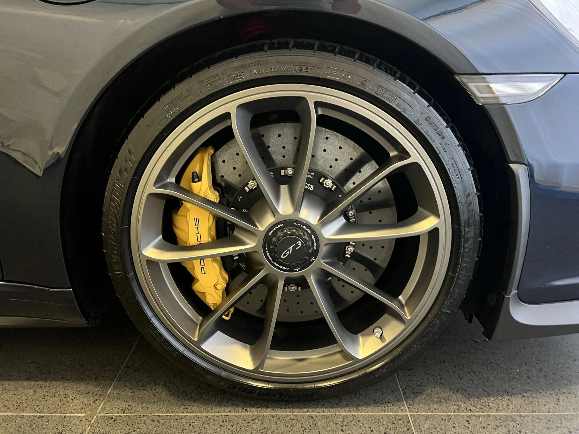 mph012_3128192918_db7d4e84b7b278b0c058c4a3c9d04cdcx_3131f20f9c