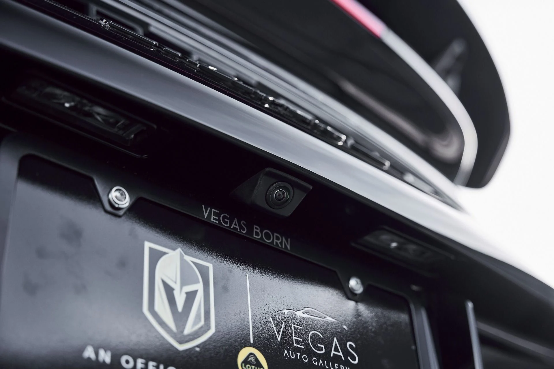 mph012_3134632726_Used_2022_Porsche_911_Turbo_S_1773939883_4d90630467