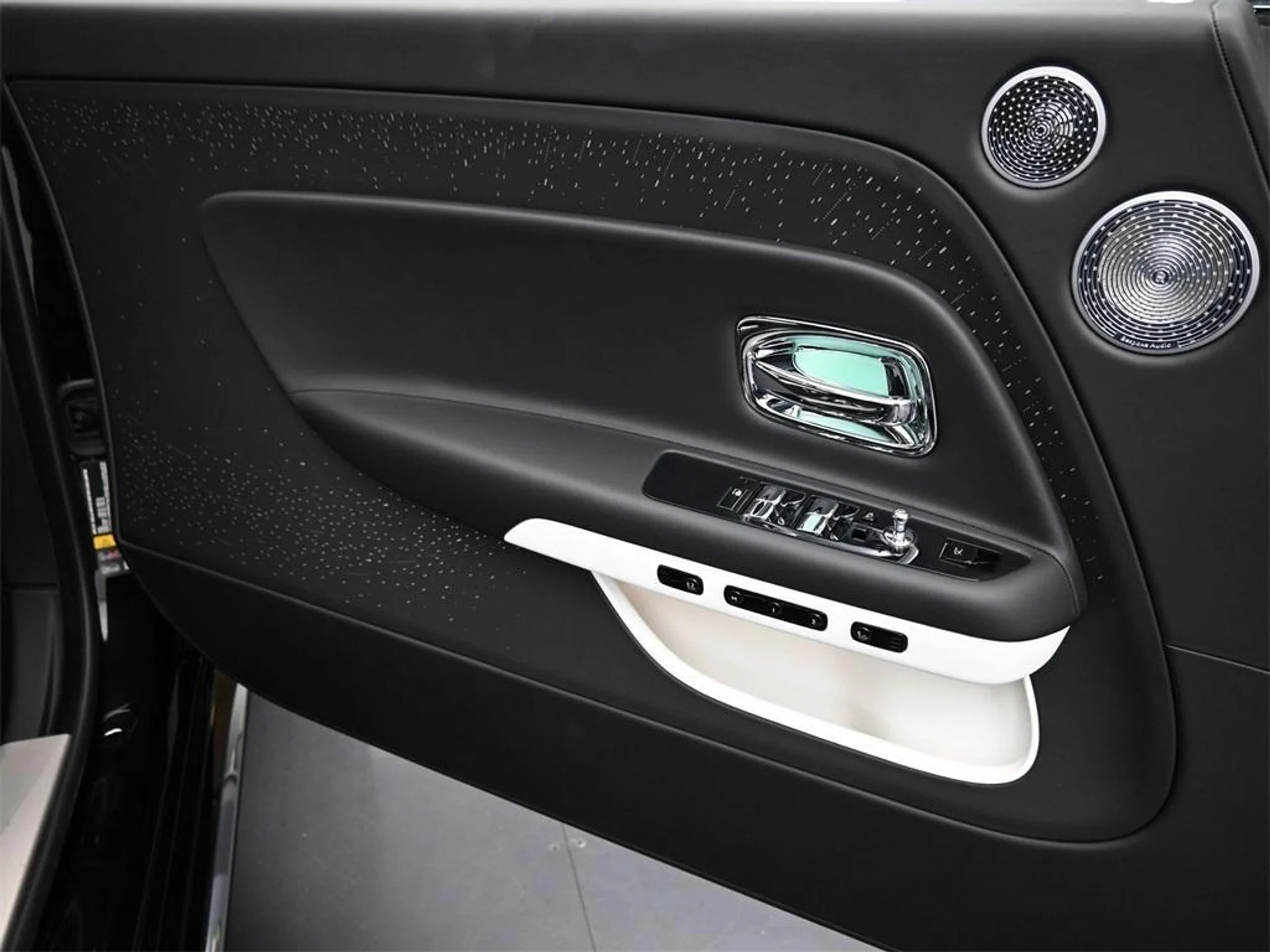 mph012_3137870821_CYHI_Tm_L39_M_N_Wv67cb_Oo_HOG_2ua_A_e884f8b89c