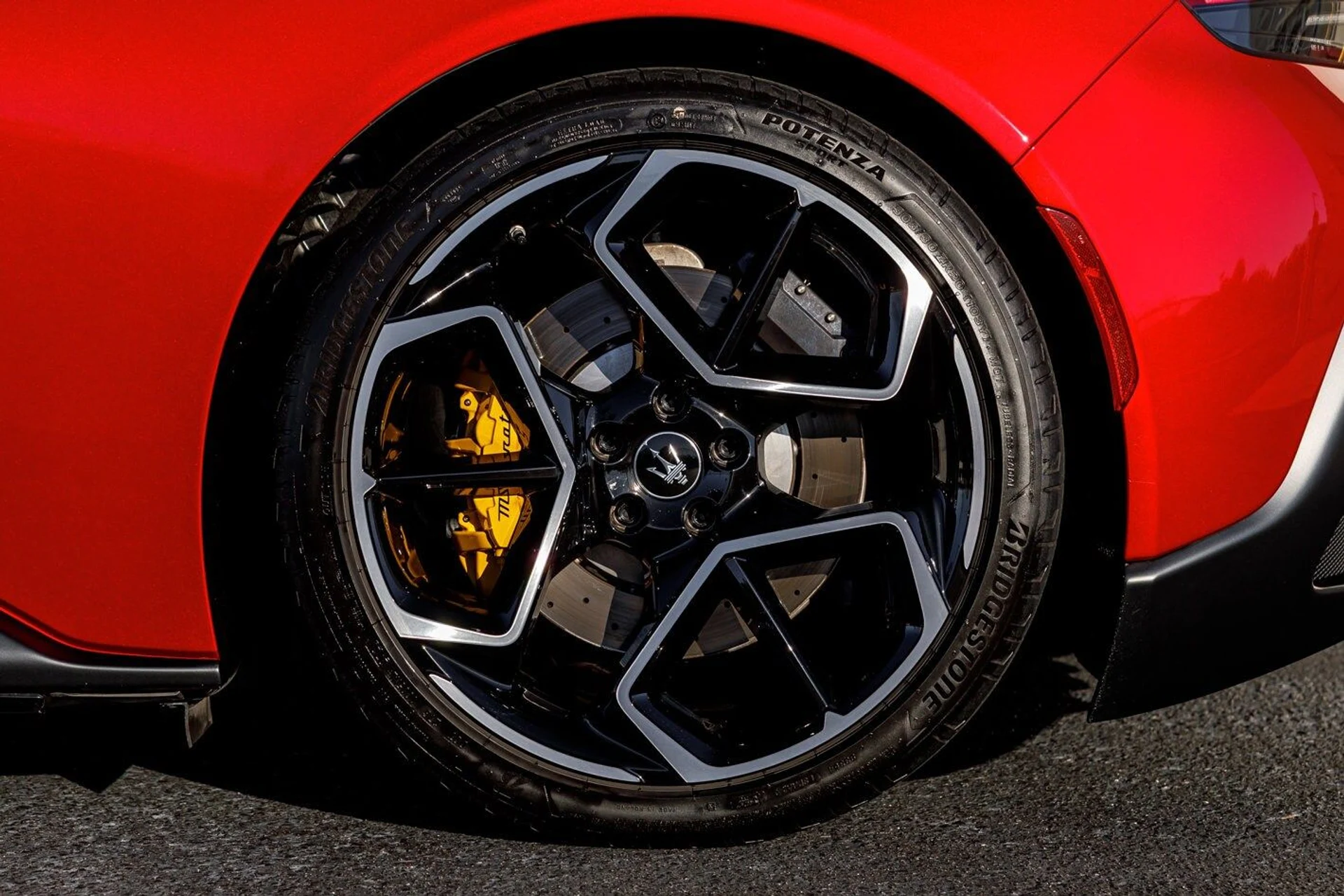 mph012_314091367_3eb84f7de4e42a4a9010f9566fafd984x_e083f13272