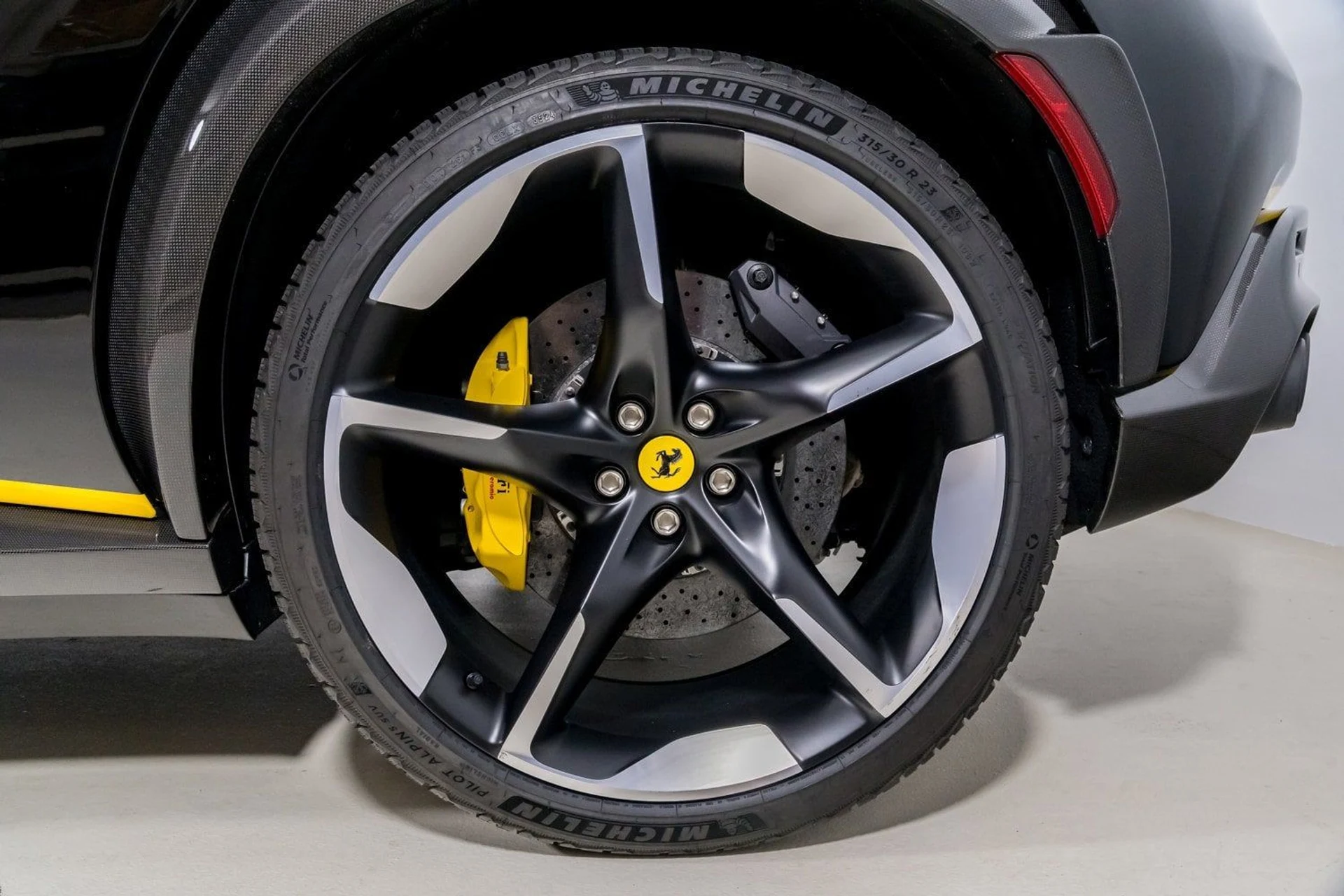 mph012_3147151192_62b073eebfb94b7b89b7e7312f99a358_4920376de6