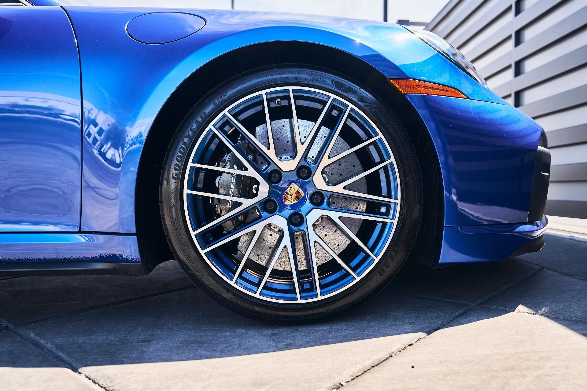 mph012_3149276816_Used_2025_Porsche_911_Turbo_S_1780446707_55a7be6e87