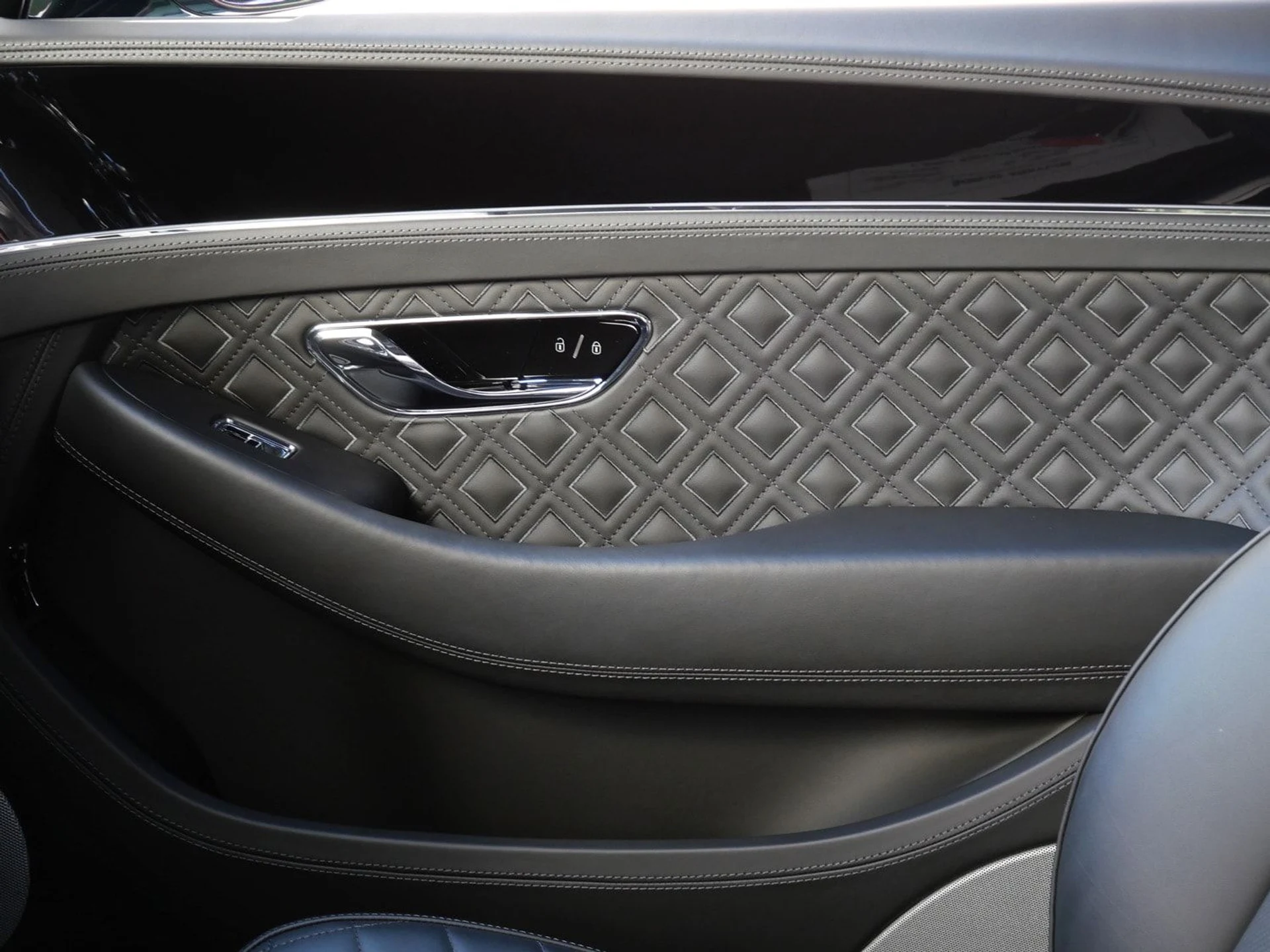 mph012_3152022357_9c0dacf5ca894a498ee07c9ef1e924d8_0d0df5be95