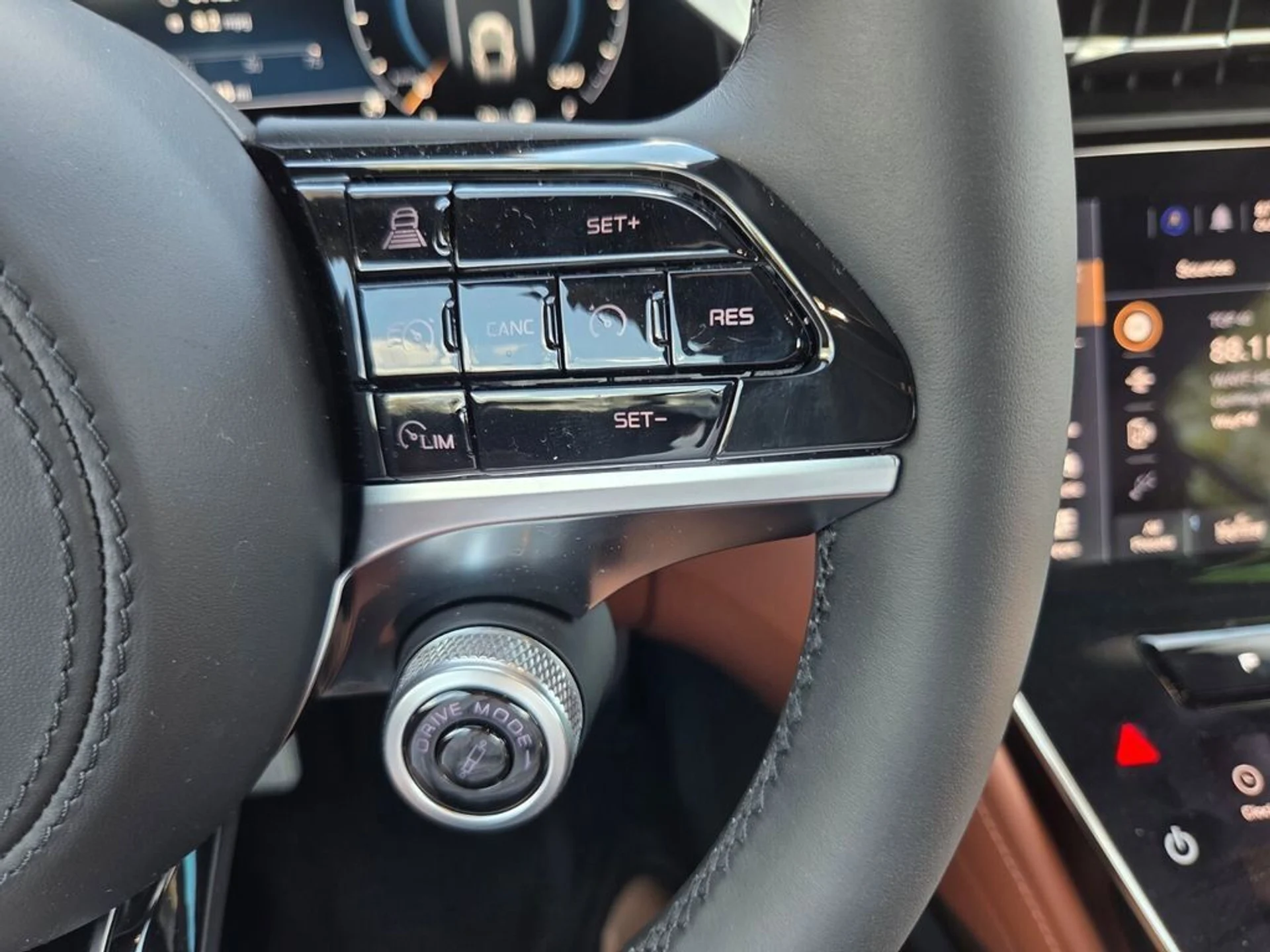 mph012_3159759903_65434869adb00f0affcdb27bcd2253cd_3c275f063e