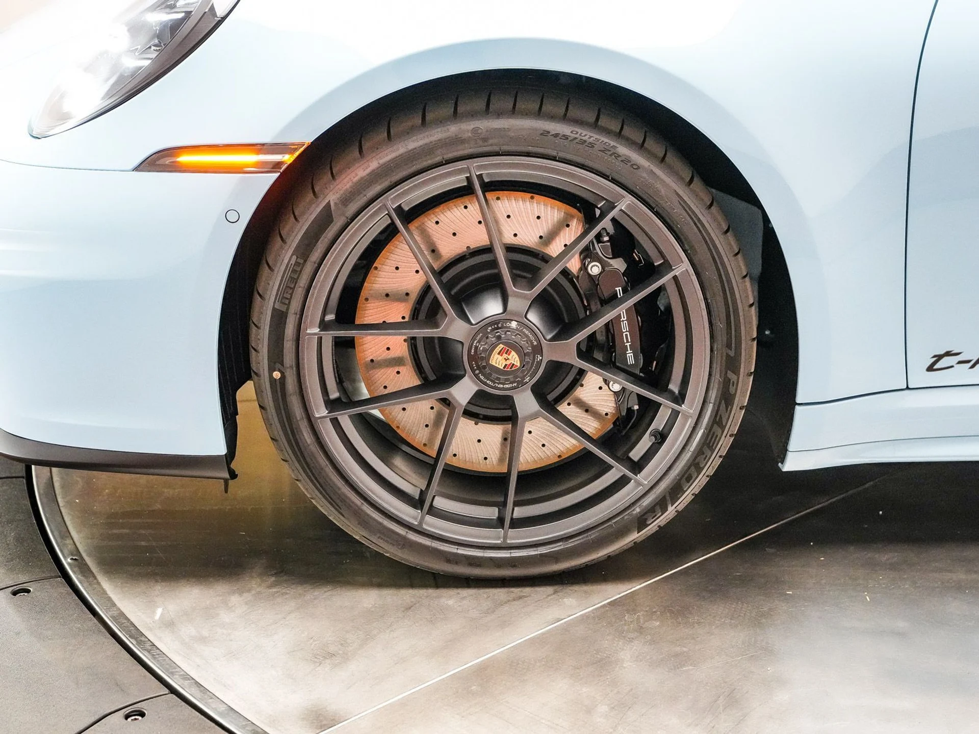 mph012_3160569365_8b95b61dfe4530be3c9f9604f31acc9ex_754aee9270