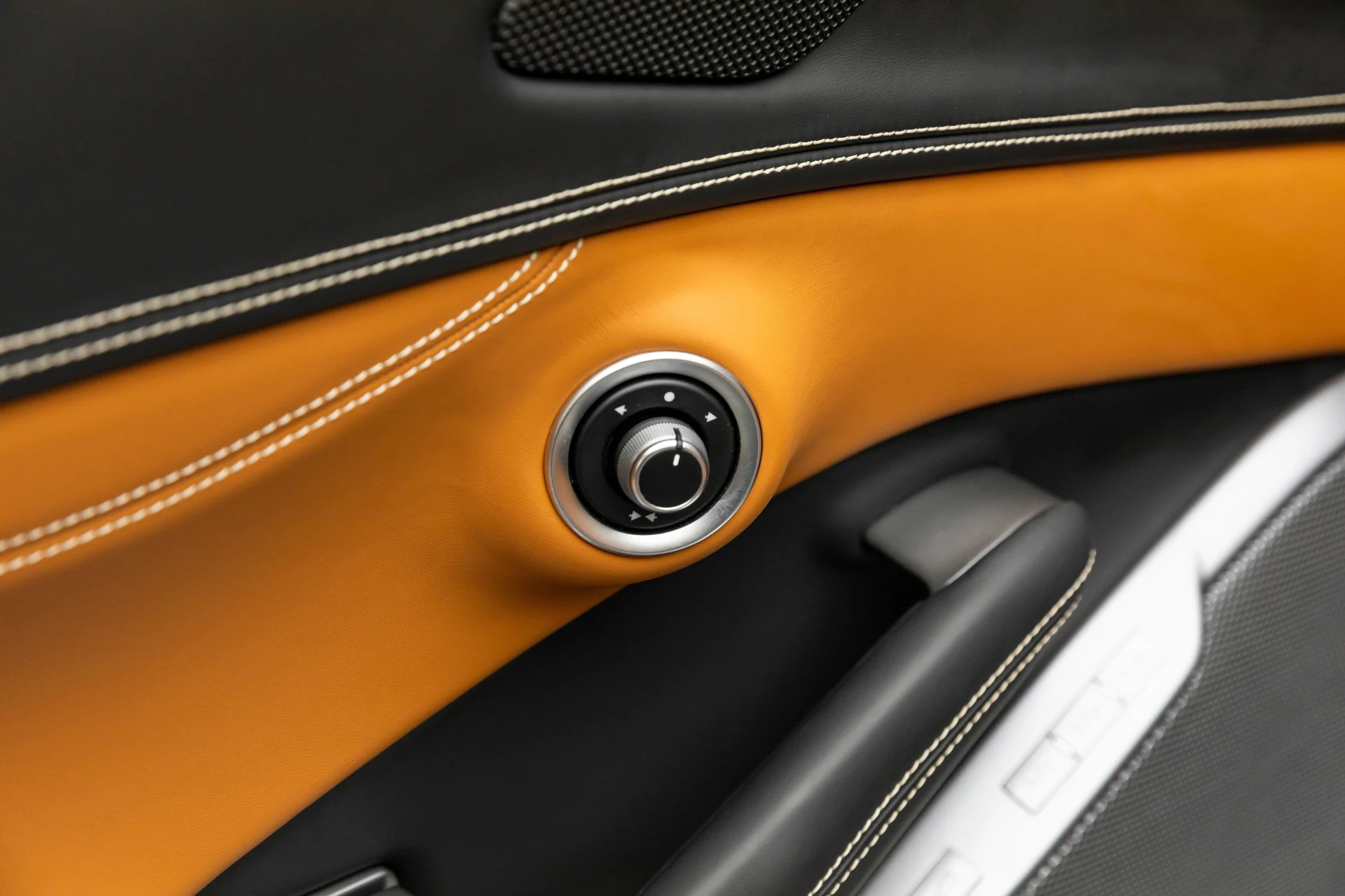 mph012_3165686990_5257f03fc8ec4668a554a81b6aee334e_b6e8fd6ffc