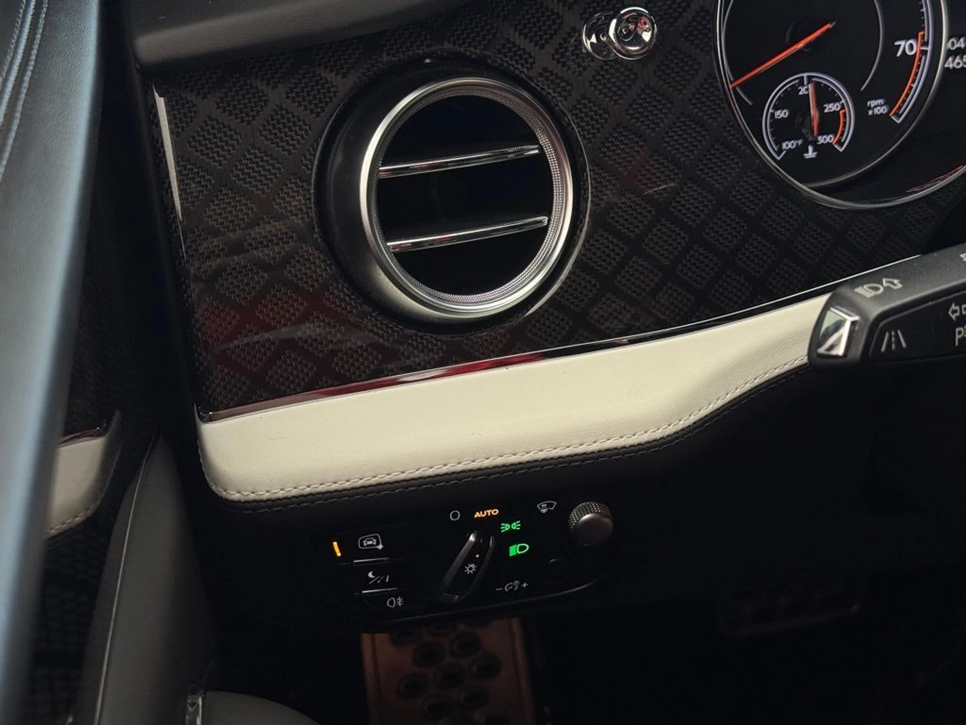 mph012_3166547752_p4rojpl59ba8dd9fxmx32oqba9ah_f3ac339908