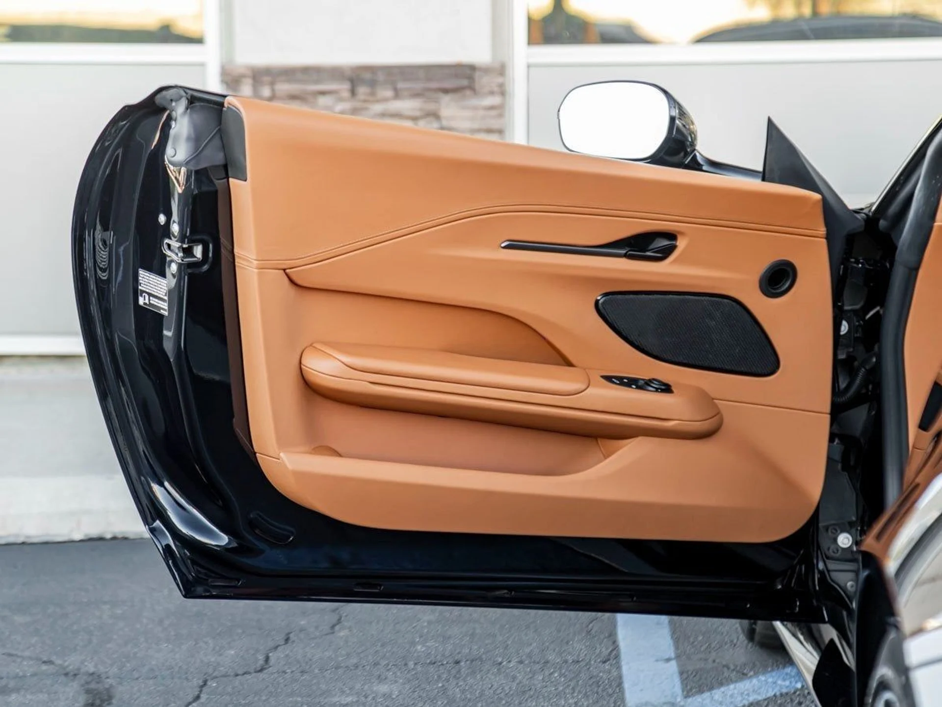 mph012_3166834198_13_1fe5b63410