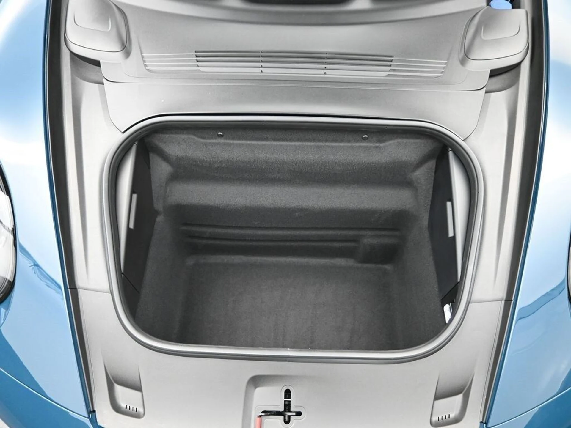 mph012_3169773199_88c29a68b1e0a1f6bfdd0e71726c45dax_b98564223b