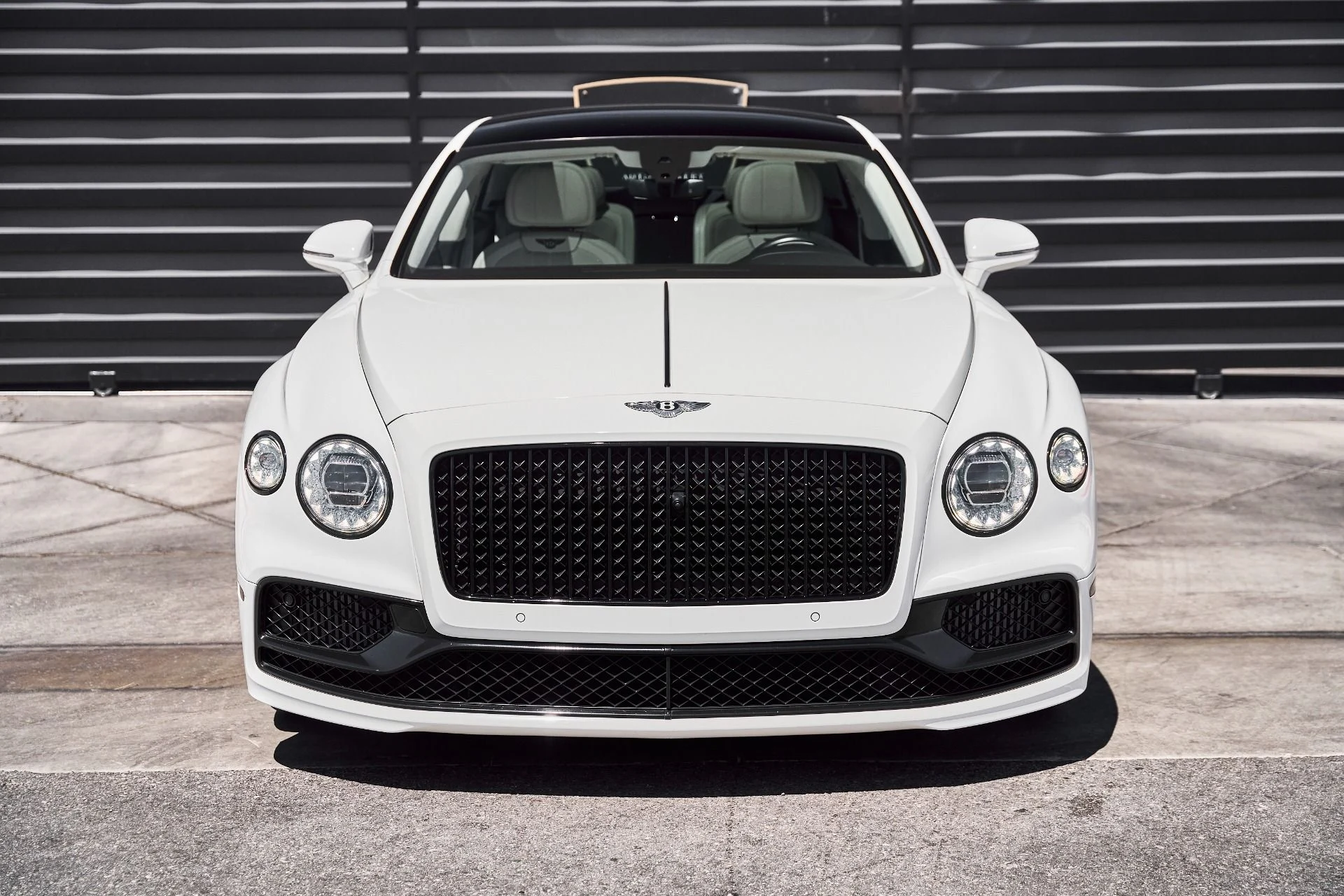 mph012_31777996_Used_2021_Bentley_Flying_Spur_V8_1780617091_6dc5dcf4e7