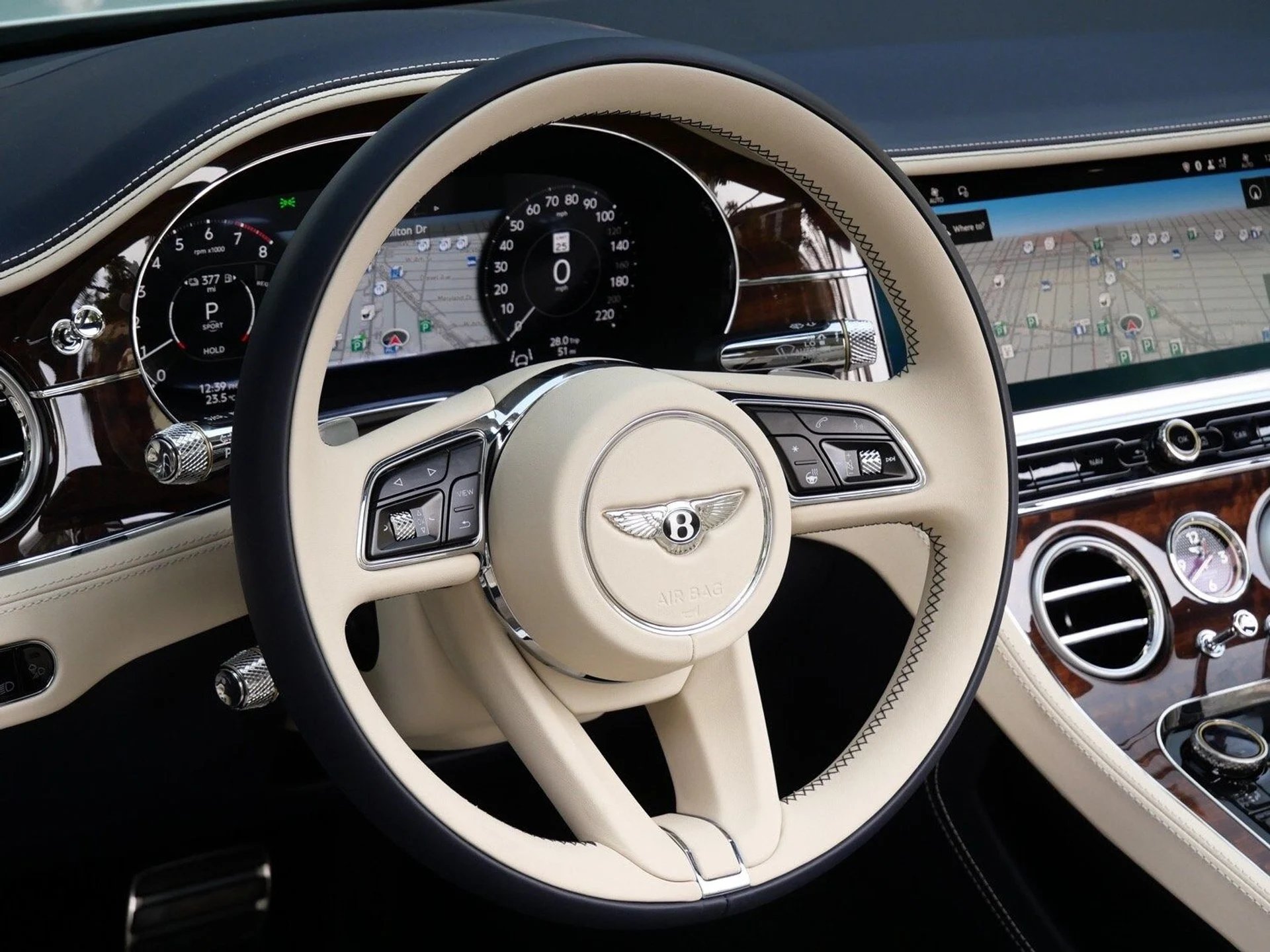 mph012_3188801792_d4024a125af902fe5d95cd063c1b6592x_baaaa0ccbb