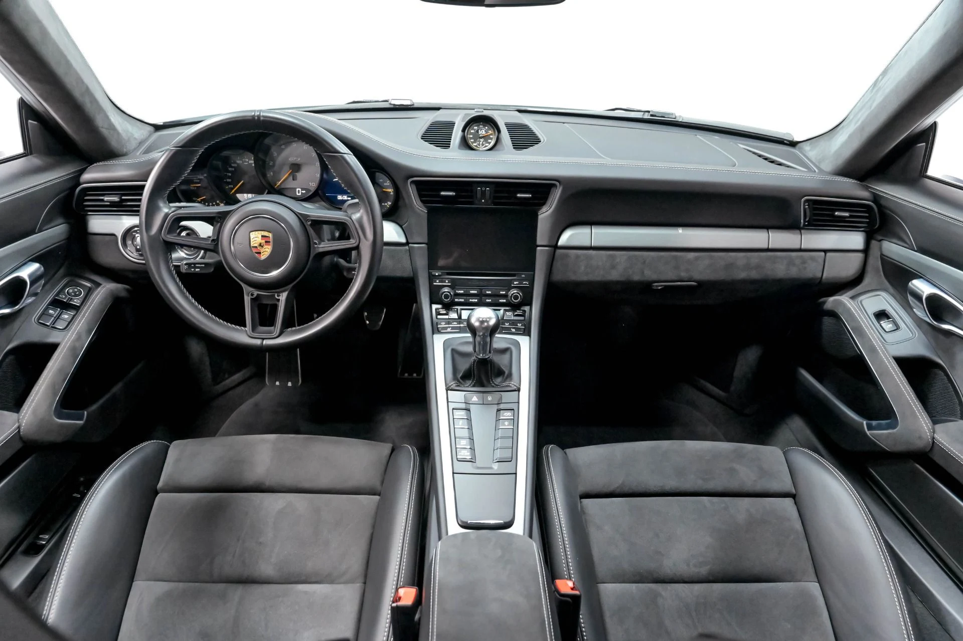 mph012_319176440_Used_2018_Porsche_911_GT_3_1778195447_1188c5a6f2