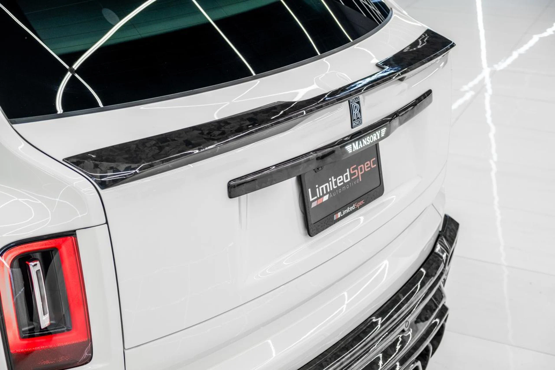 mph012_3202283433_5f5773ead314e7519e350b22f1672742_4d1e3c4c2e