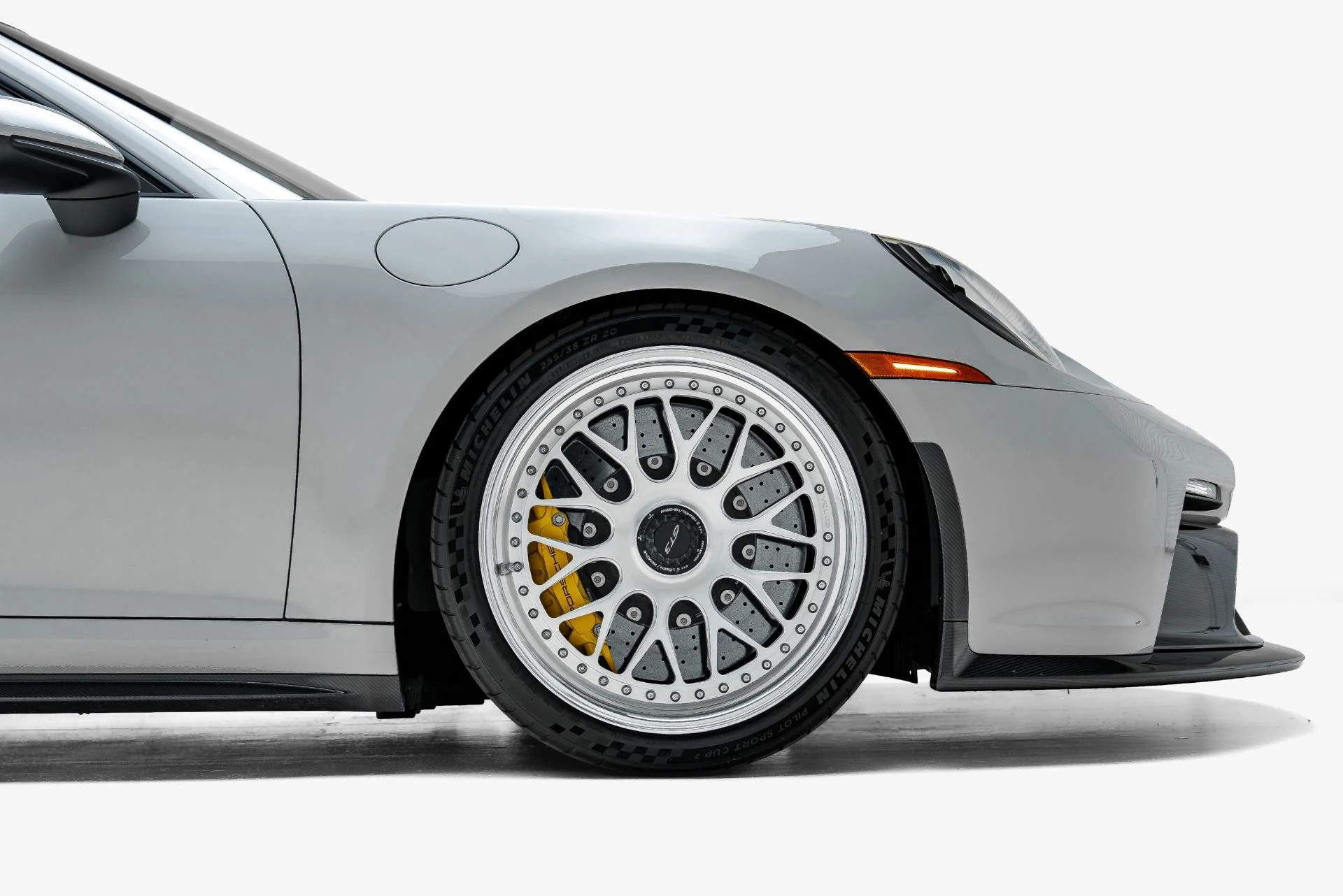 mph012_3214754493_Used_2022_Porsche_911_GT_3_1790720796_3031eed47e