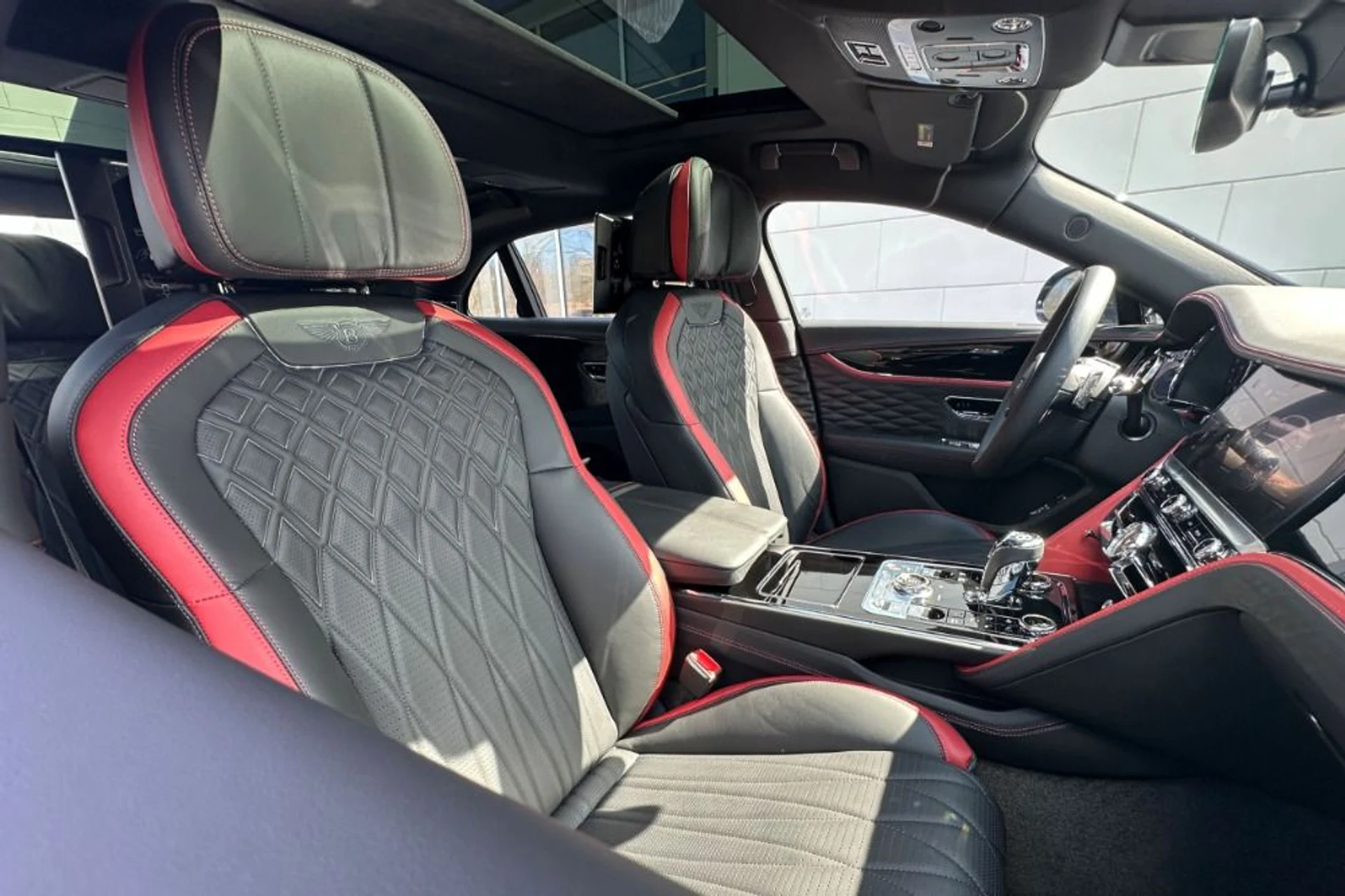 mph012_3216430998_Used_2023_Bentley_Flying_Spur_Speed_1778073007_1305896113