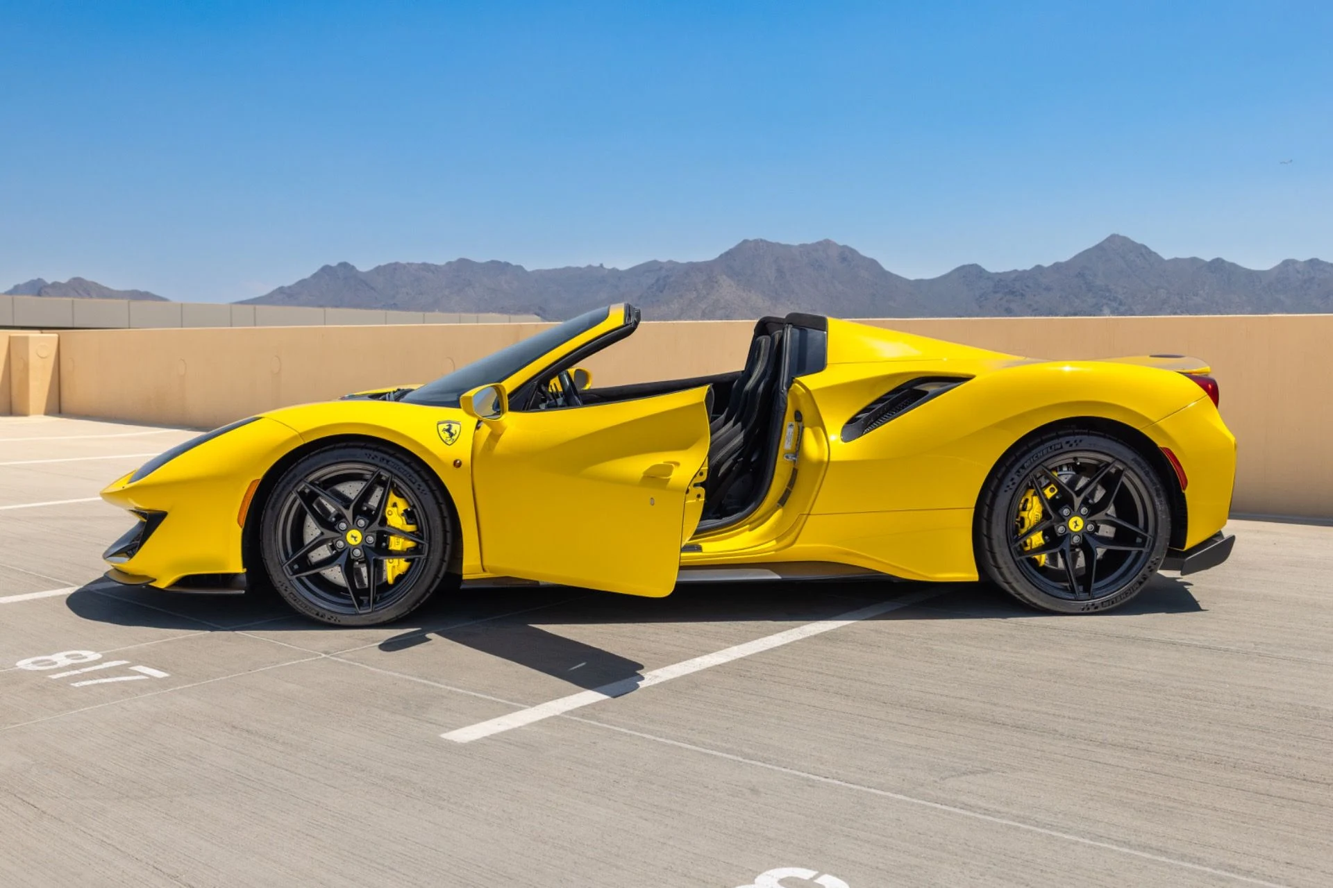 mph012_3216629038_Used_2020_Ferrari_488_Pista_Spider_1785218764_30c4cbb1a9
