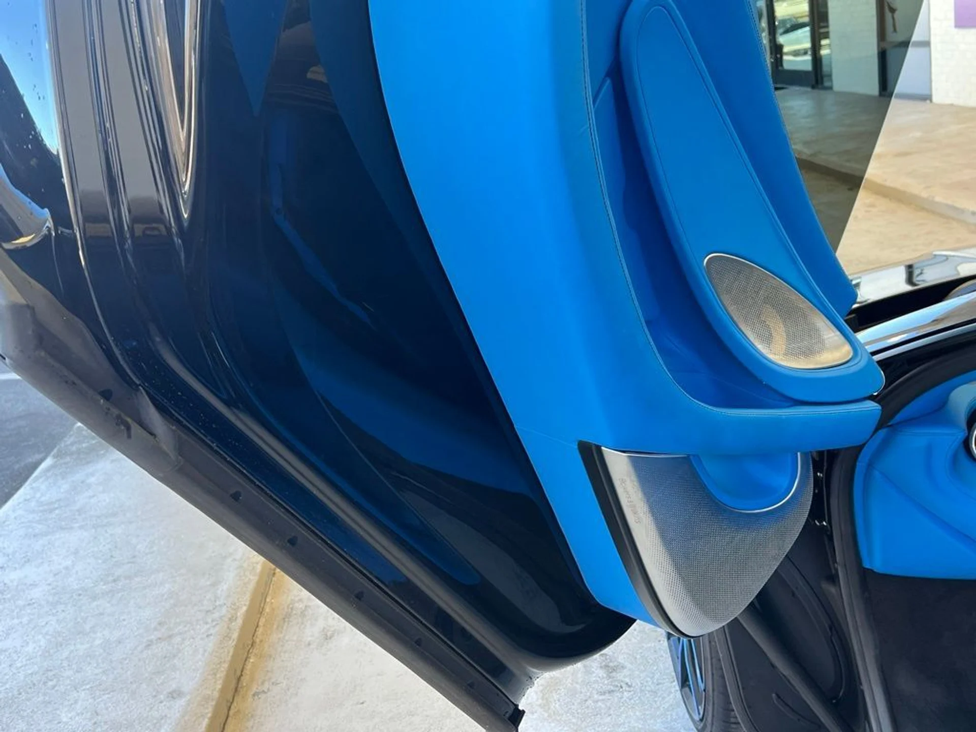 mph012_3220146947_6443ab52dd297c38a8c731e4dcc4c938x_24b5a07bea