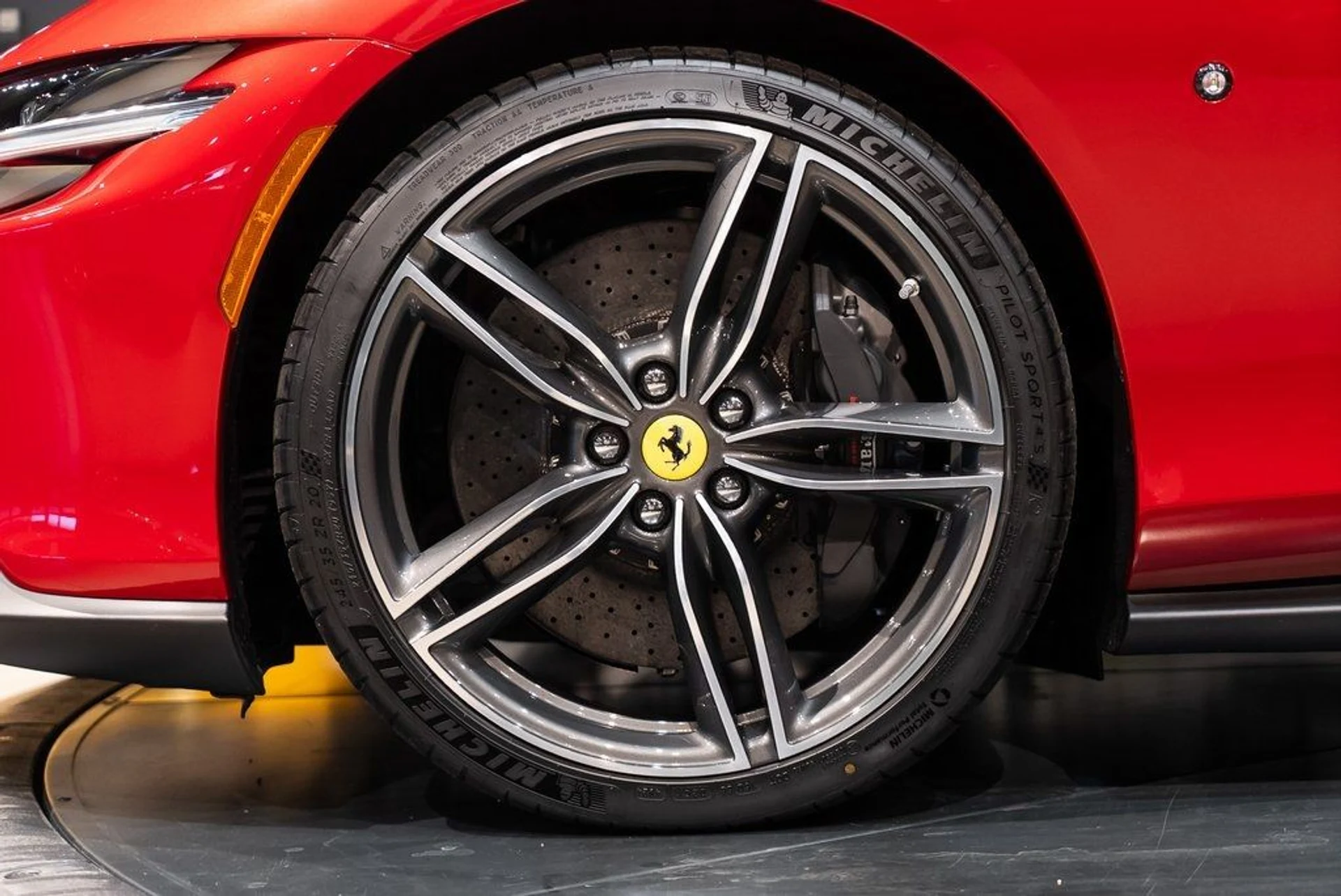 mph012_3221040148_fba012db60f8e2c52b6ad024a38dc383_834a5562f8