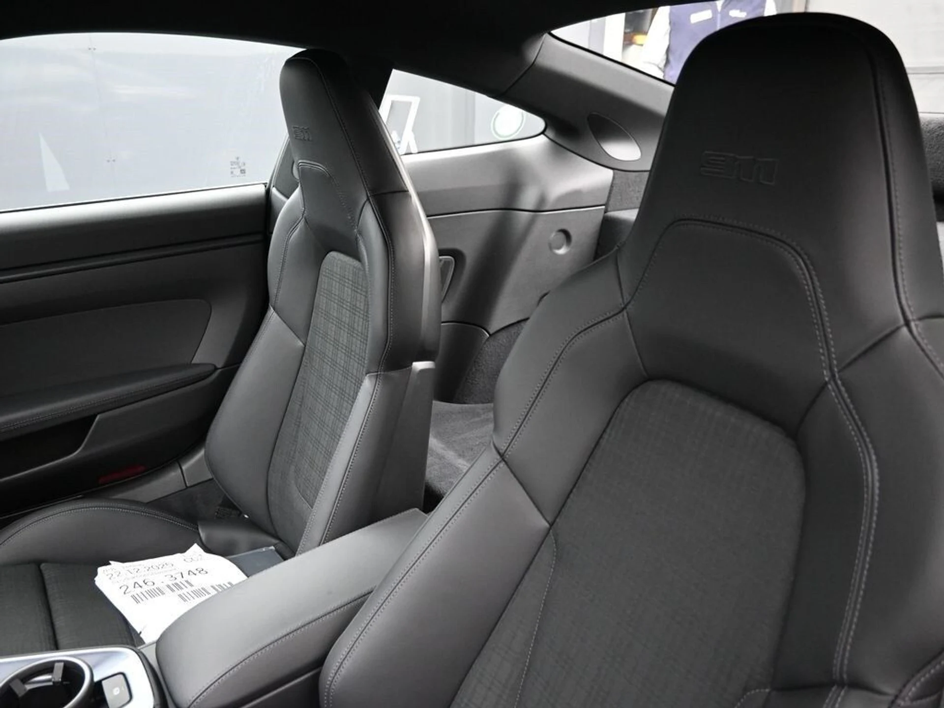 mph012_3221090999_e349c2c87226a4514b583b230d5f5e53x_232b77b055