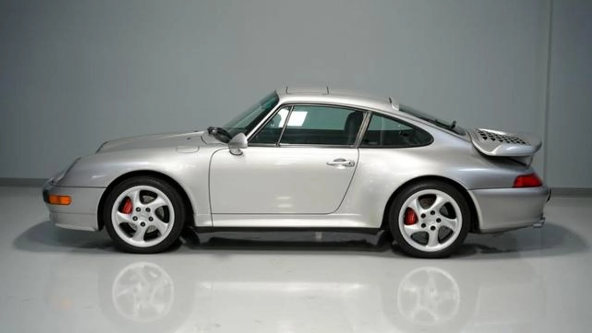 mph012_3225543647_e_Y_Vfid2ip0_Fqy_SM_73_Goa8u_D_Nw_K8_2ec8b91235