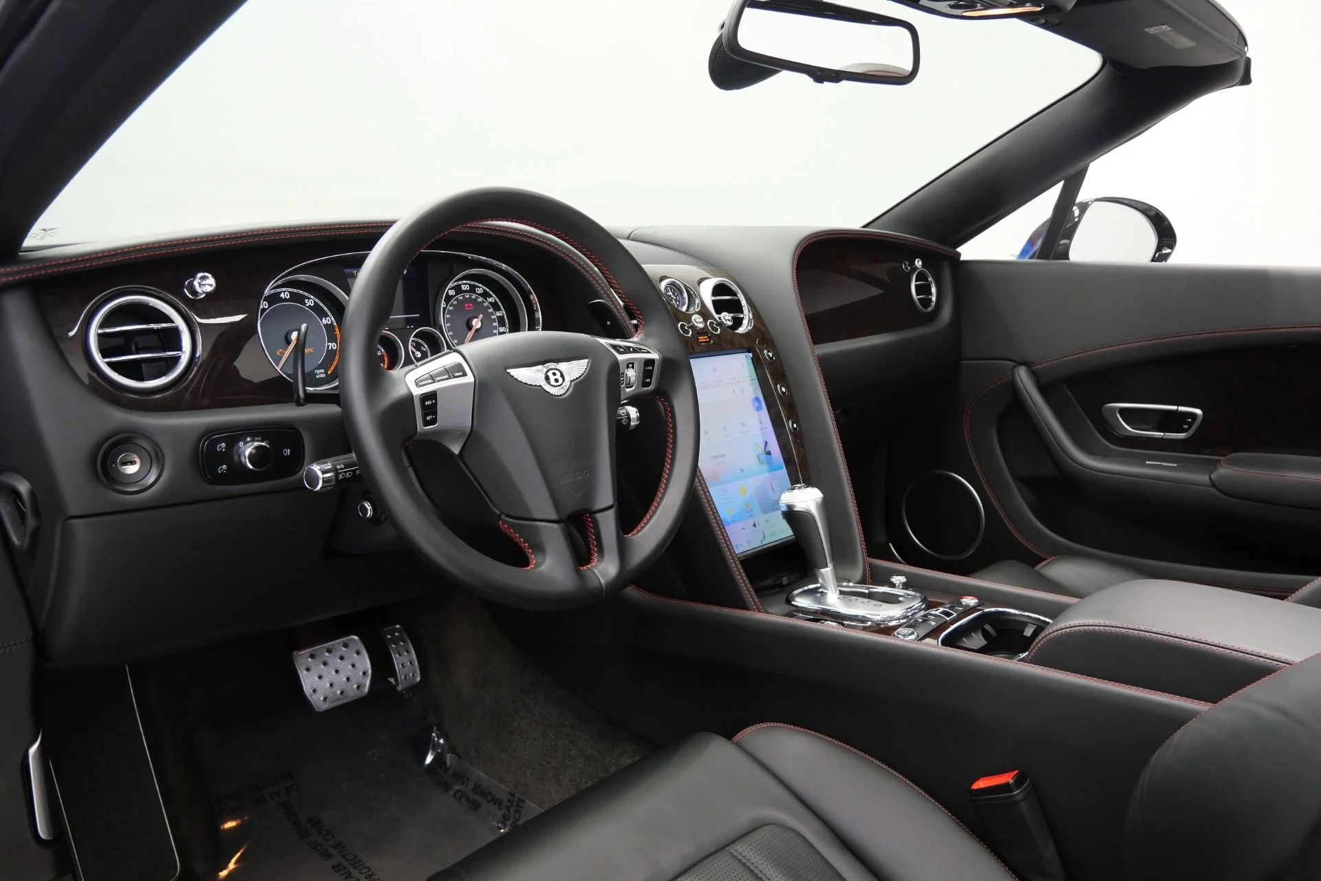 mph012_322817204_Used_2014_Bentley_Continental_GTC_V8_S_528_Horsepower_Heated_and_Ventilated_Seats_1779224405_0d704d0a67